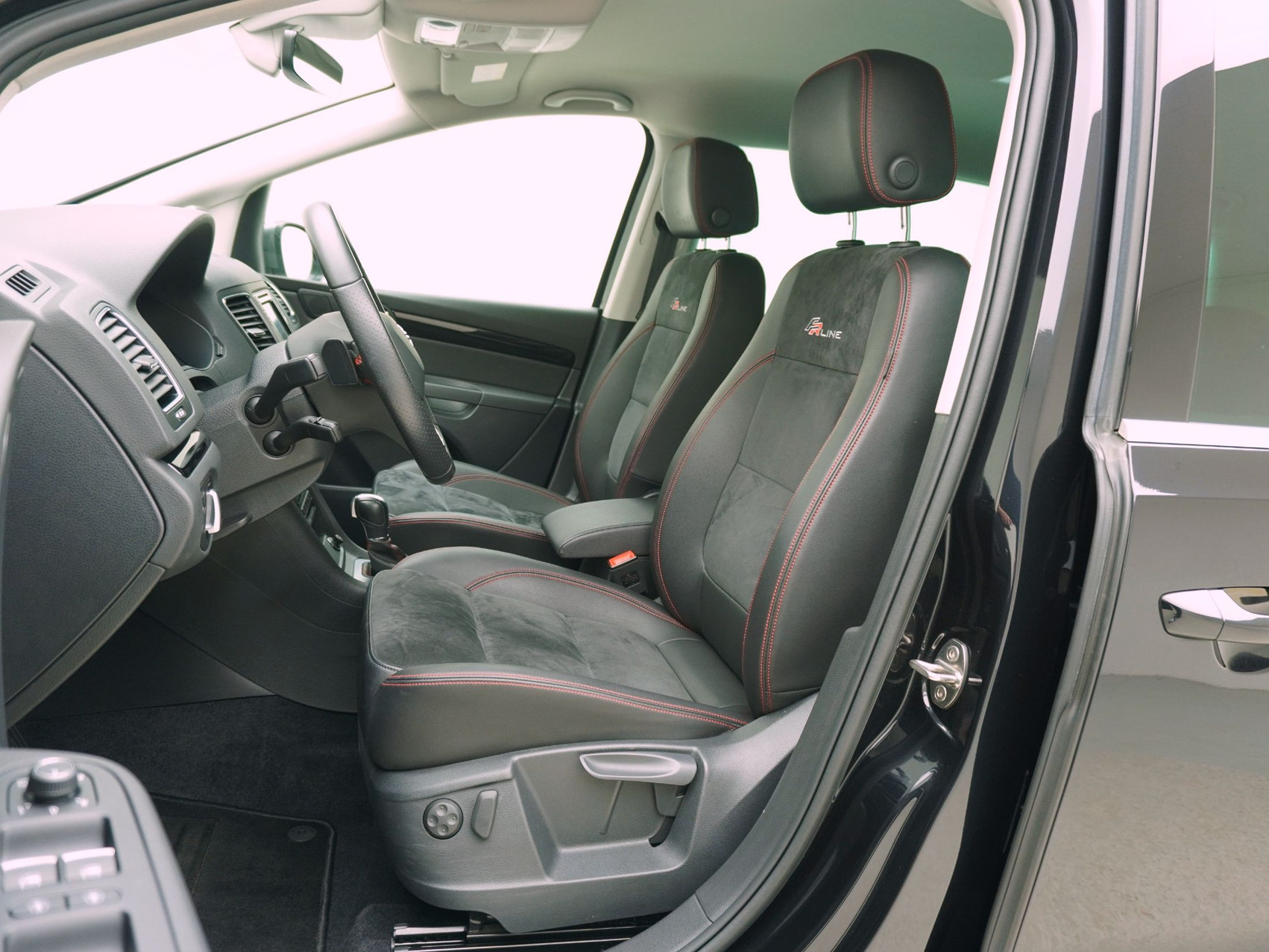 SEAT Alhambra 2.0 TDI DSG Hola FR 4×4