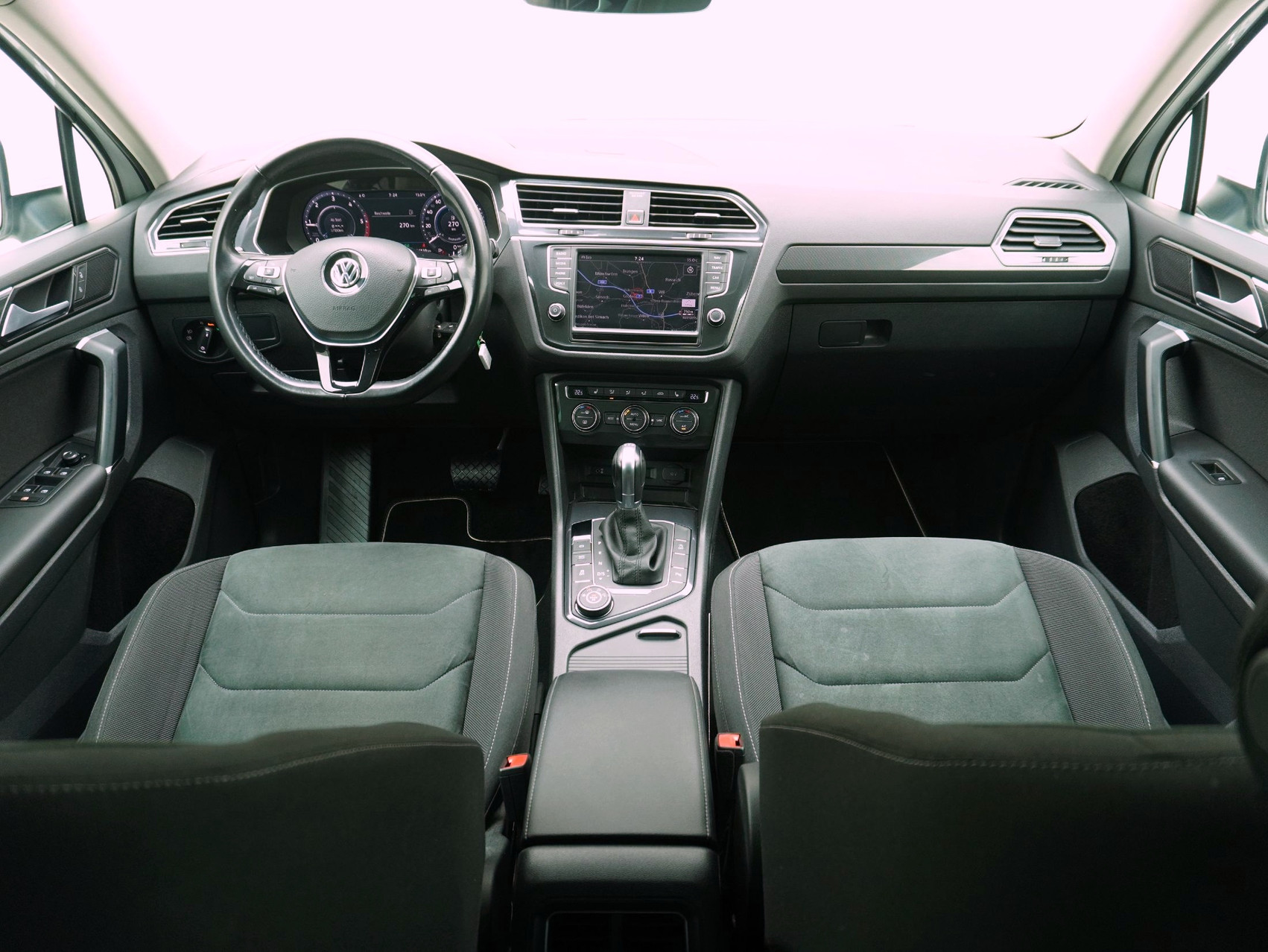 VW Tiguan 2.0 TDI DSG R-Line 4Motion