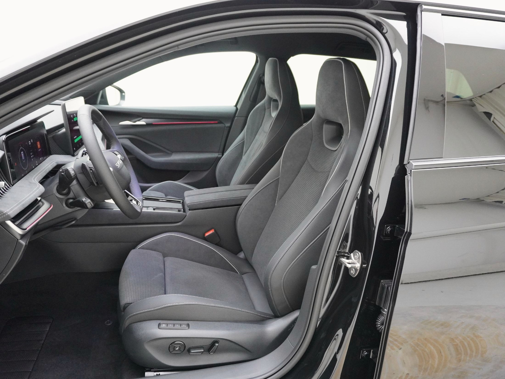 SKODA Superb 1.5 TSI Plug-in-Hybrid Sportline DSG