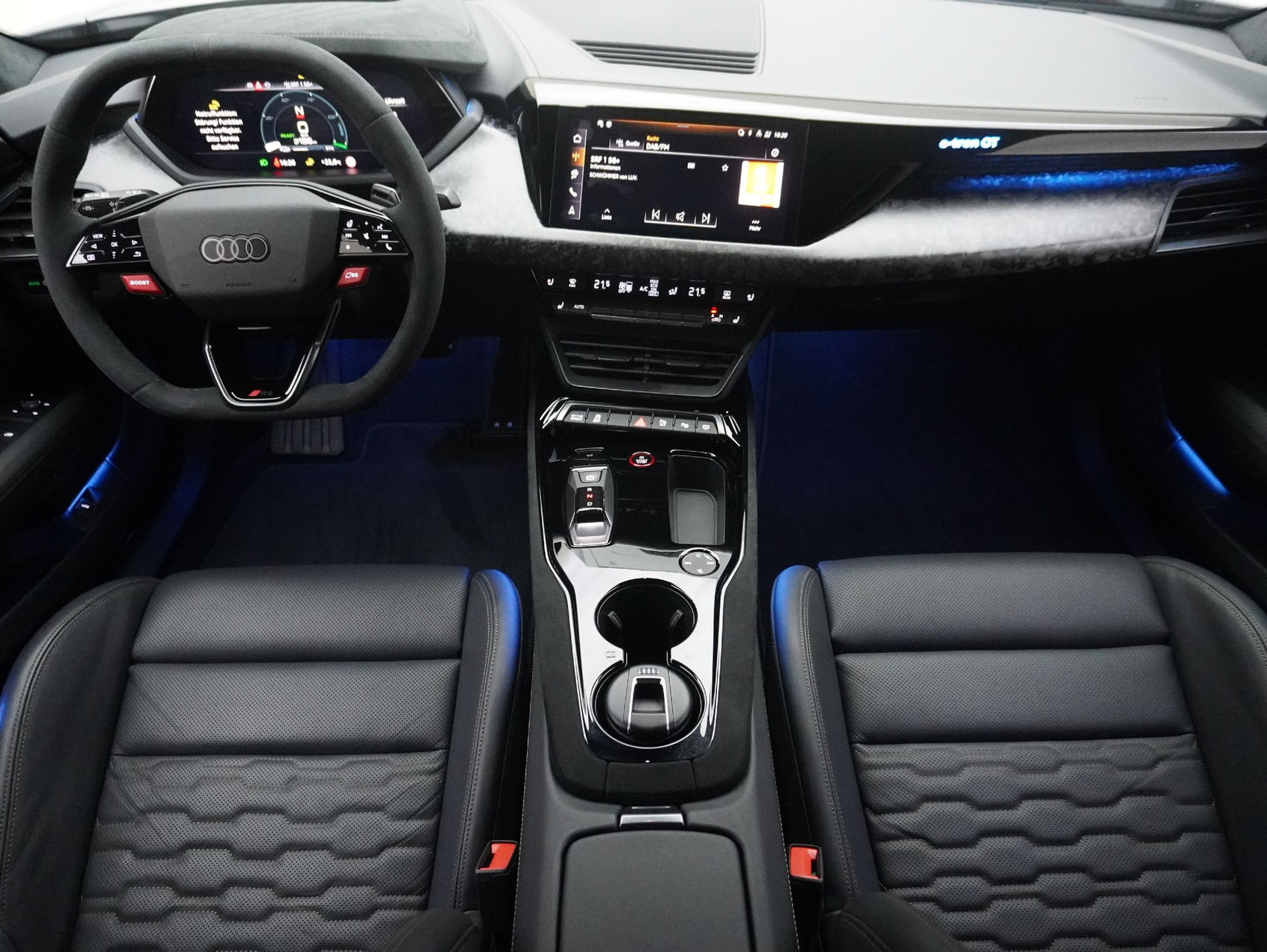 AUDI e-tron GT RS quattro performance ** Audi Werksgarantie bi s 07/2029**