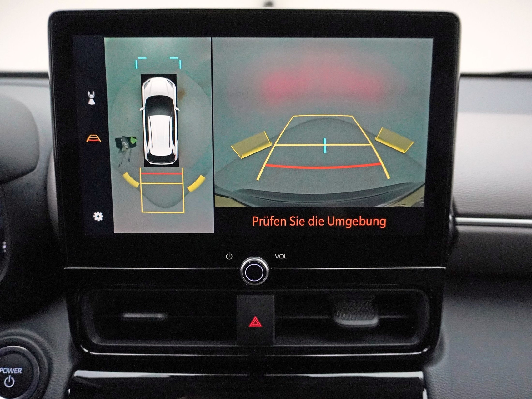 TOYOTA Yaris Cross 1.5 VVT-i HSD Premium AWD-i ** 4×4 ** 360° Kamera **