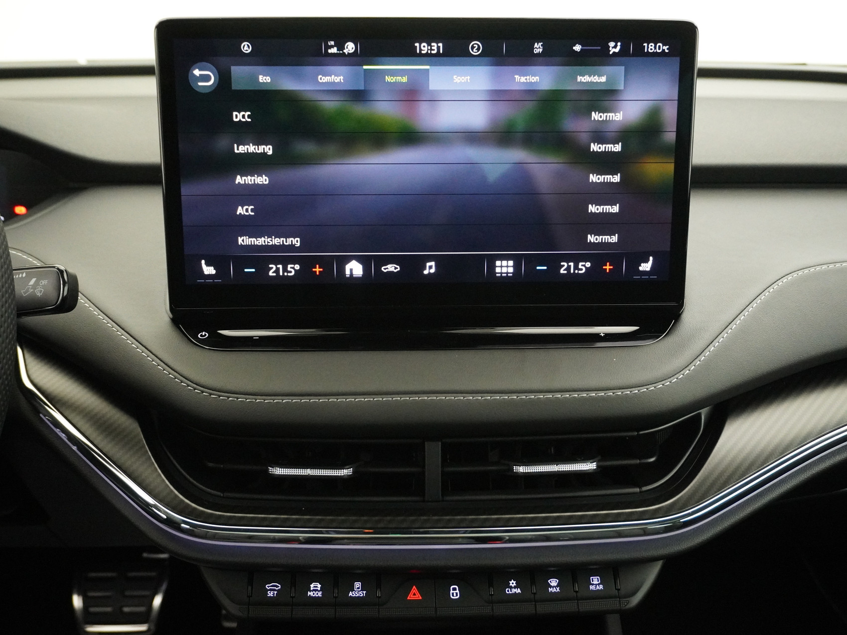 SKODA Enyaq iV Coupé RS 80 4×4 Suite