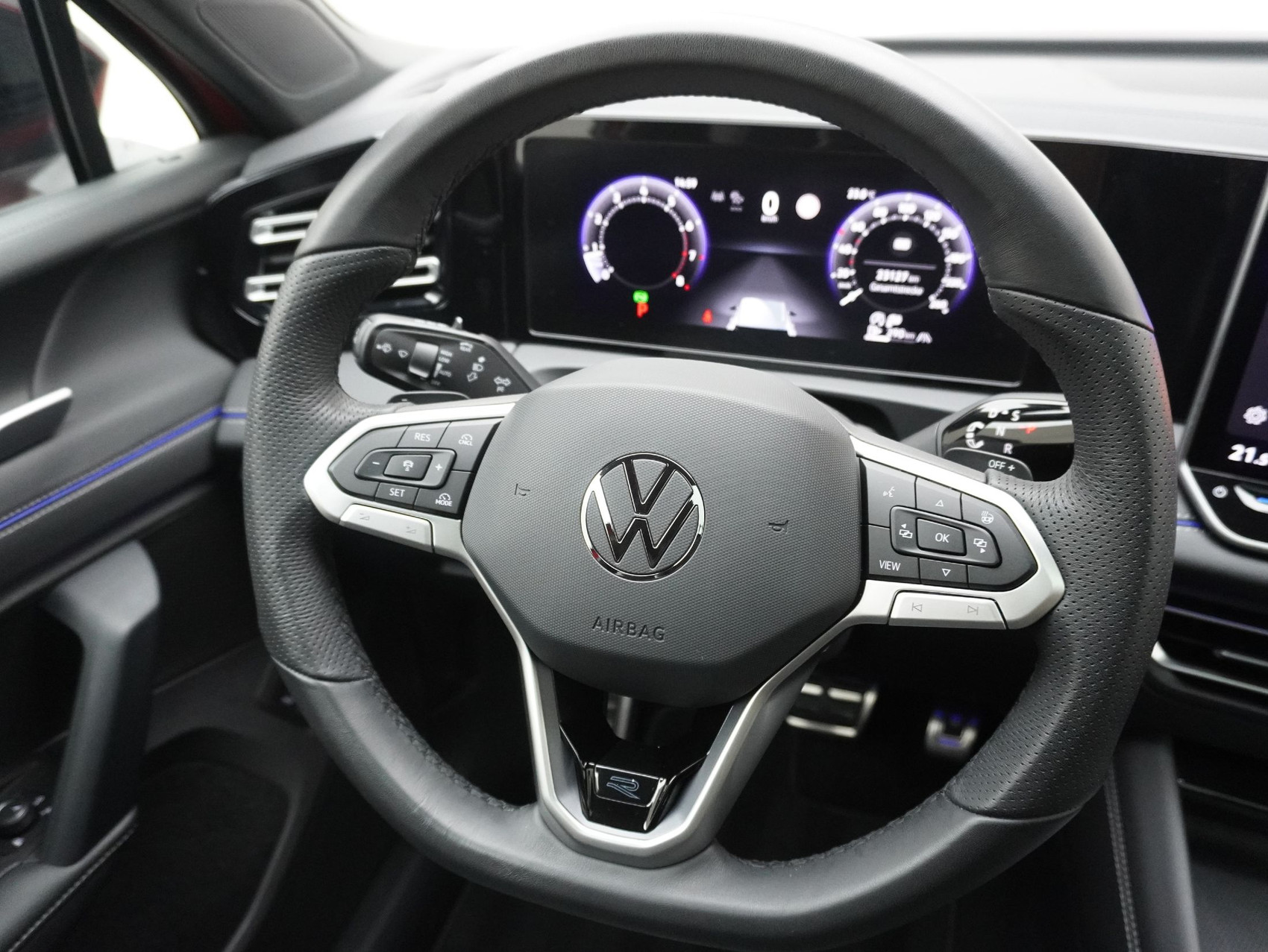 VW Tiguan 2.0 TSI DSG R-Line Black Style 4Motion (2025)