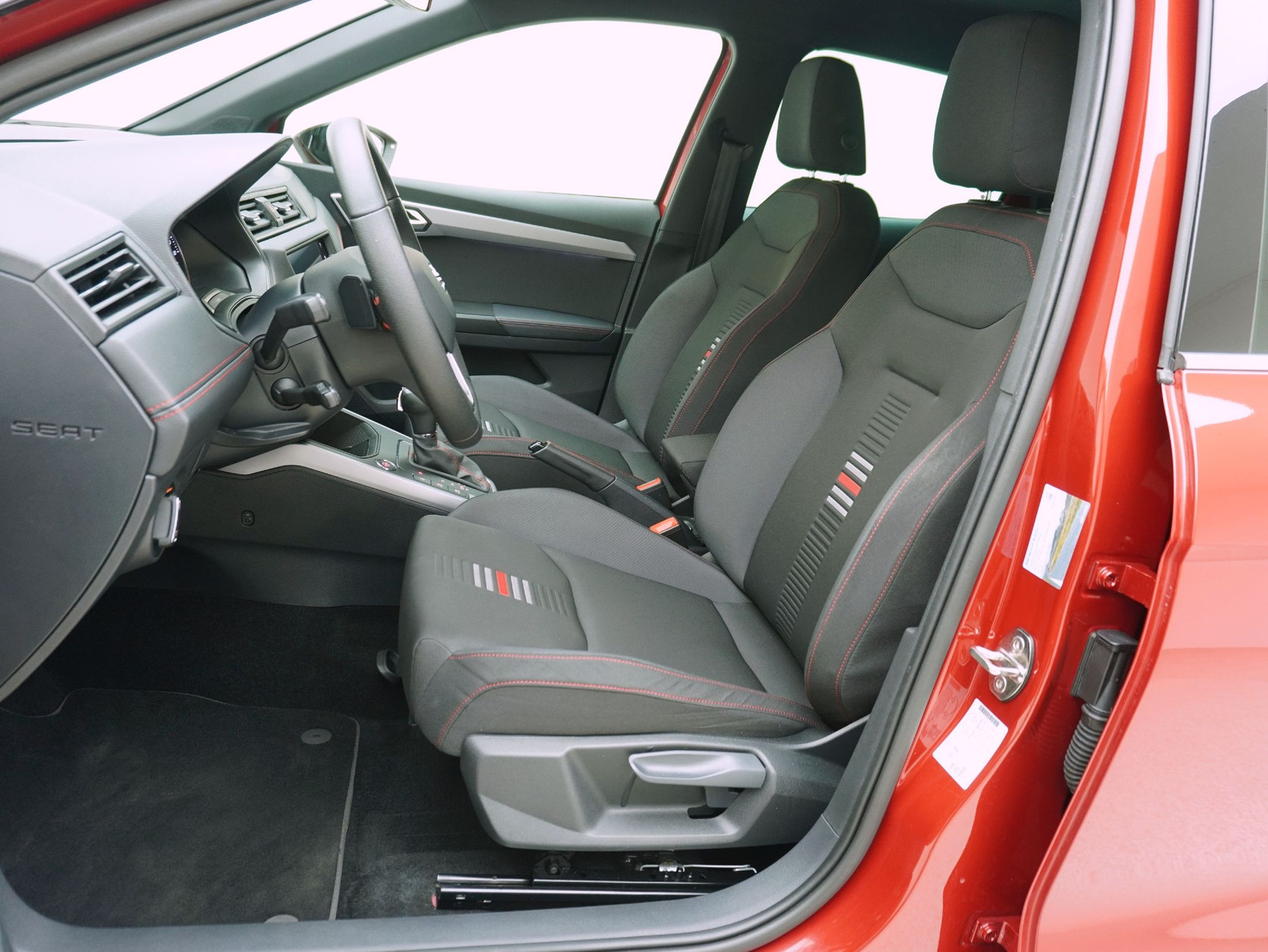 SEAT Arona 1.0 TSI DSG FR