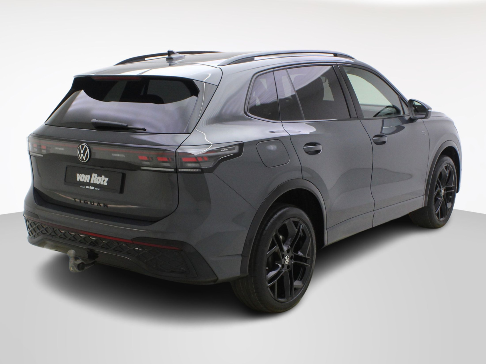 VW Tiguan 2.0 TSI DSG R-Line Black Style 4Motion (2025) **Head-Up / Harman-Kardon Soundsystem**