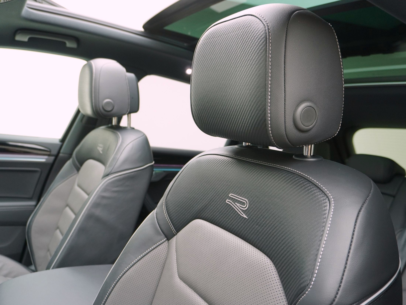 VW Touareg 3.0 TDI R-Line Black Style 4Motion **Vollausstattung**