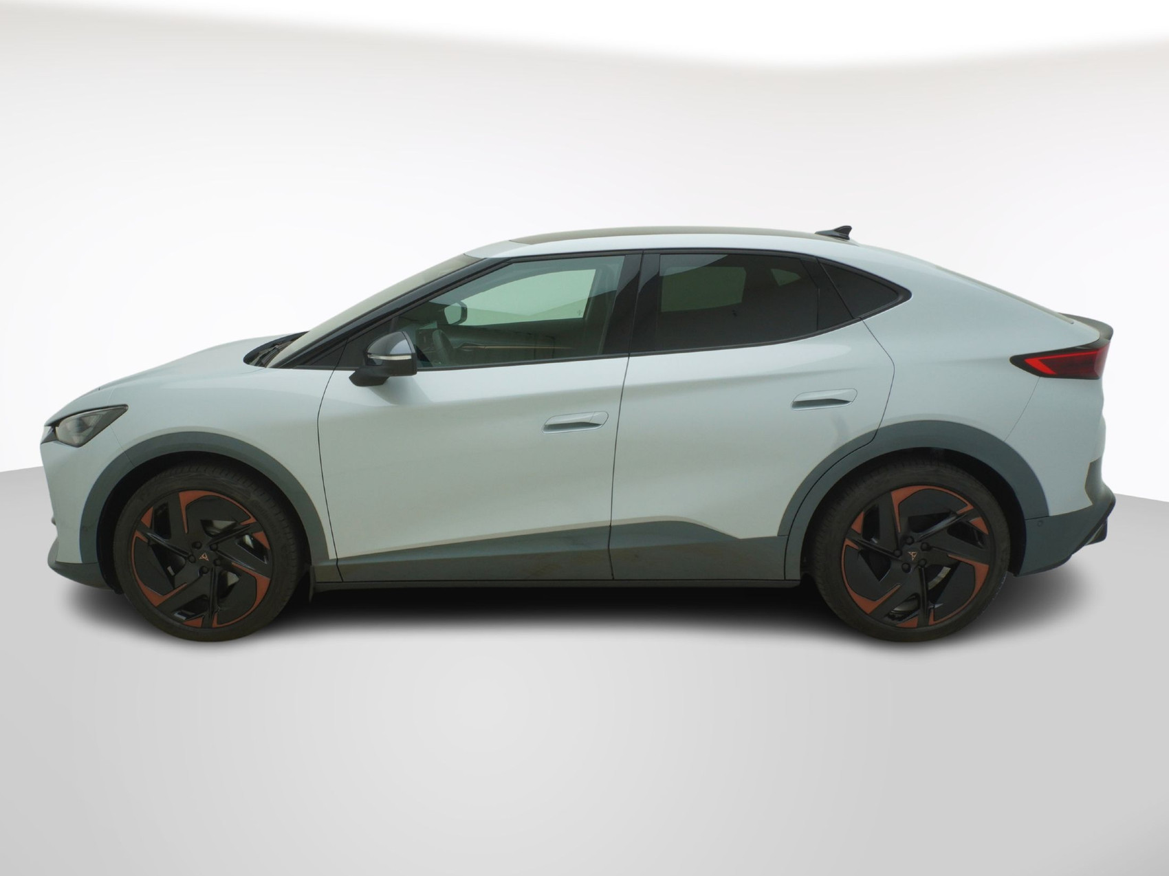 CUPRA Tavascan VZ Adrenaline