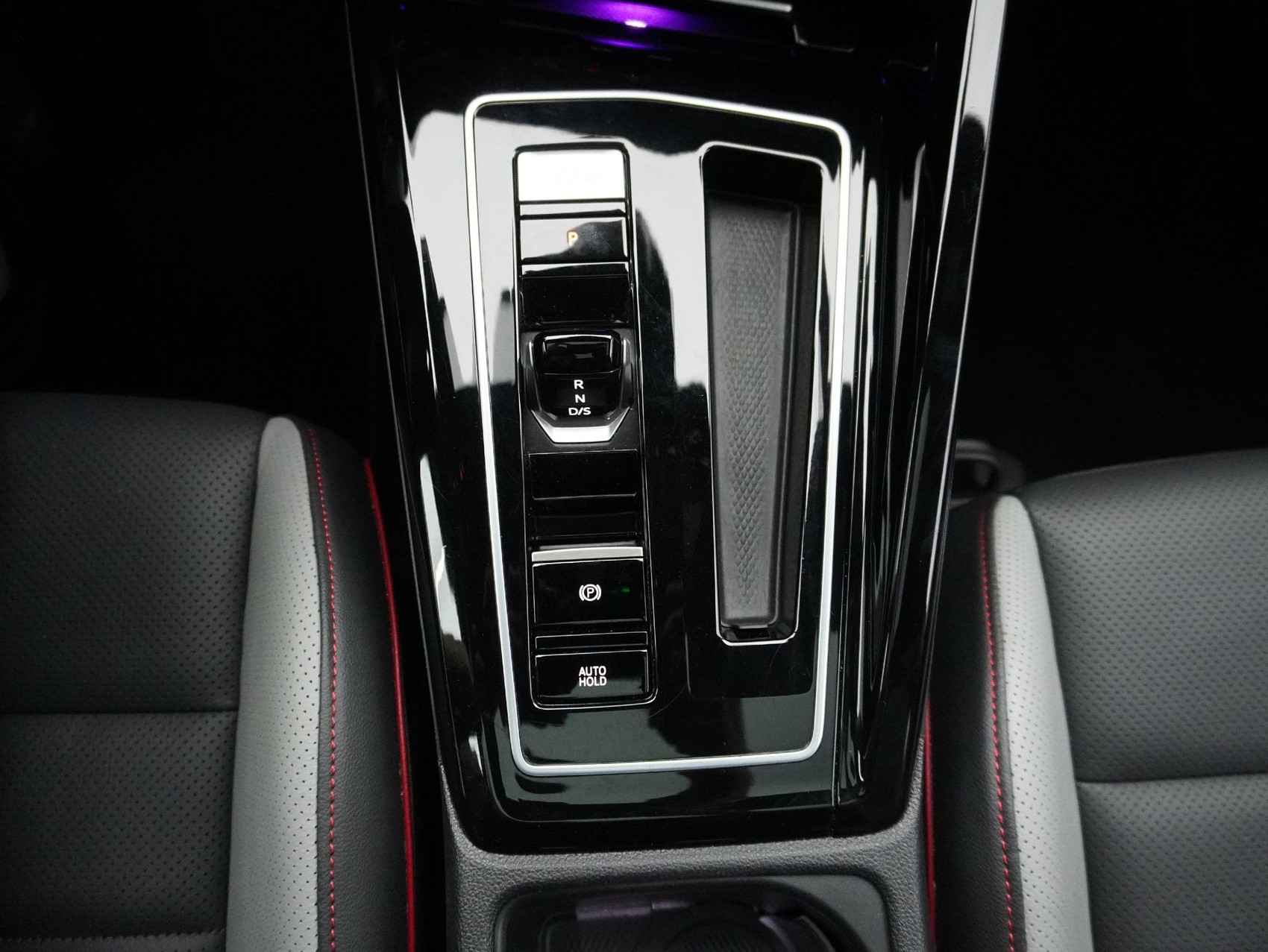 VW Golf 8.5 2.0 TSI DSG GTI Black Style (2025) **Leder/Harmon-Kardon/Sitzbelüftung/uvm.**