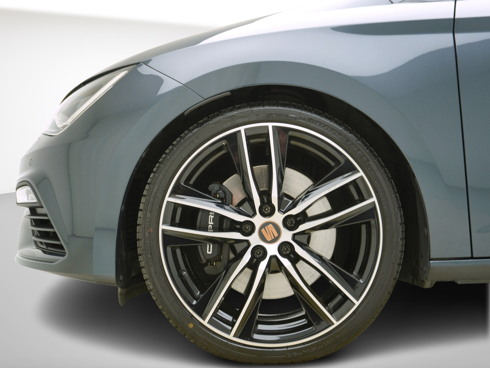 SEAT Leon ST 2.0 TSI DSG Cupra 4Drive