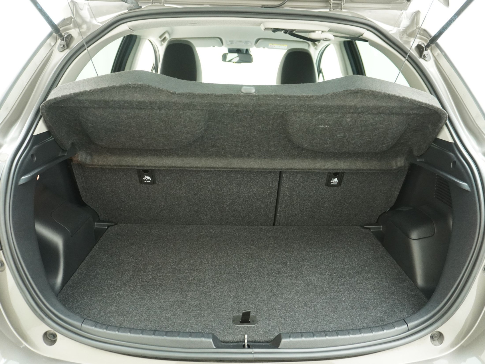 TOYOTA Yaris 1.5 VVT-i HSD Y20