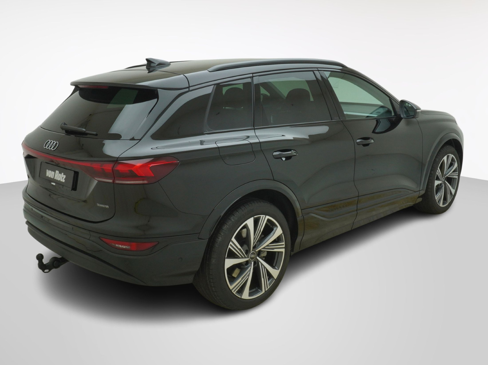 AUDI Q6 e-tron quattro Advange