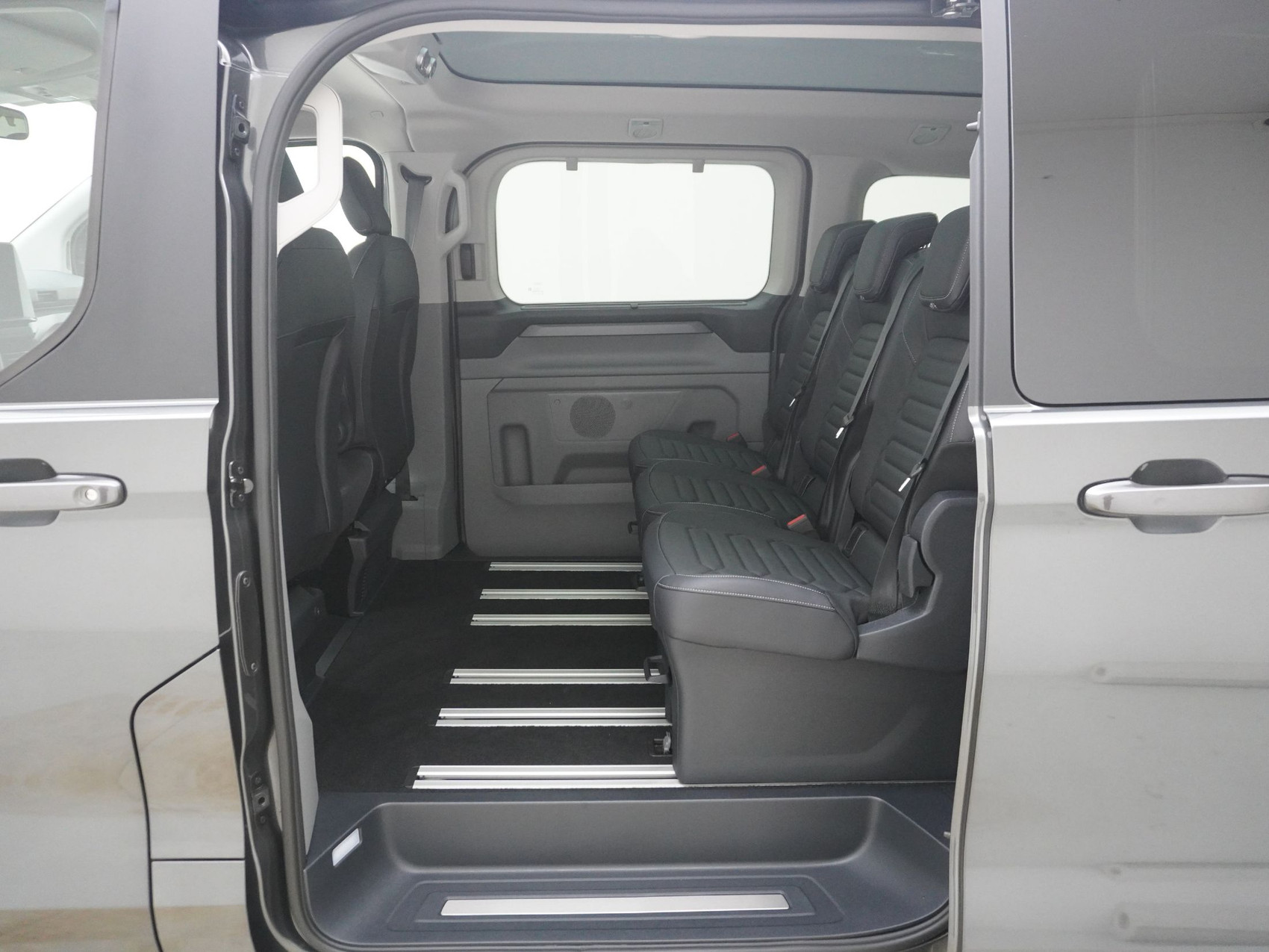 FORD Tourneo Custom 320 L2 2.0 TDCI Titanium X