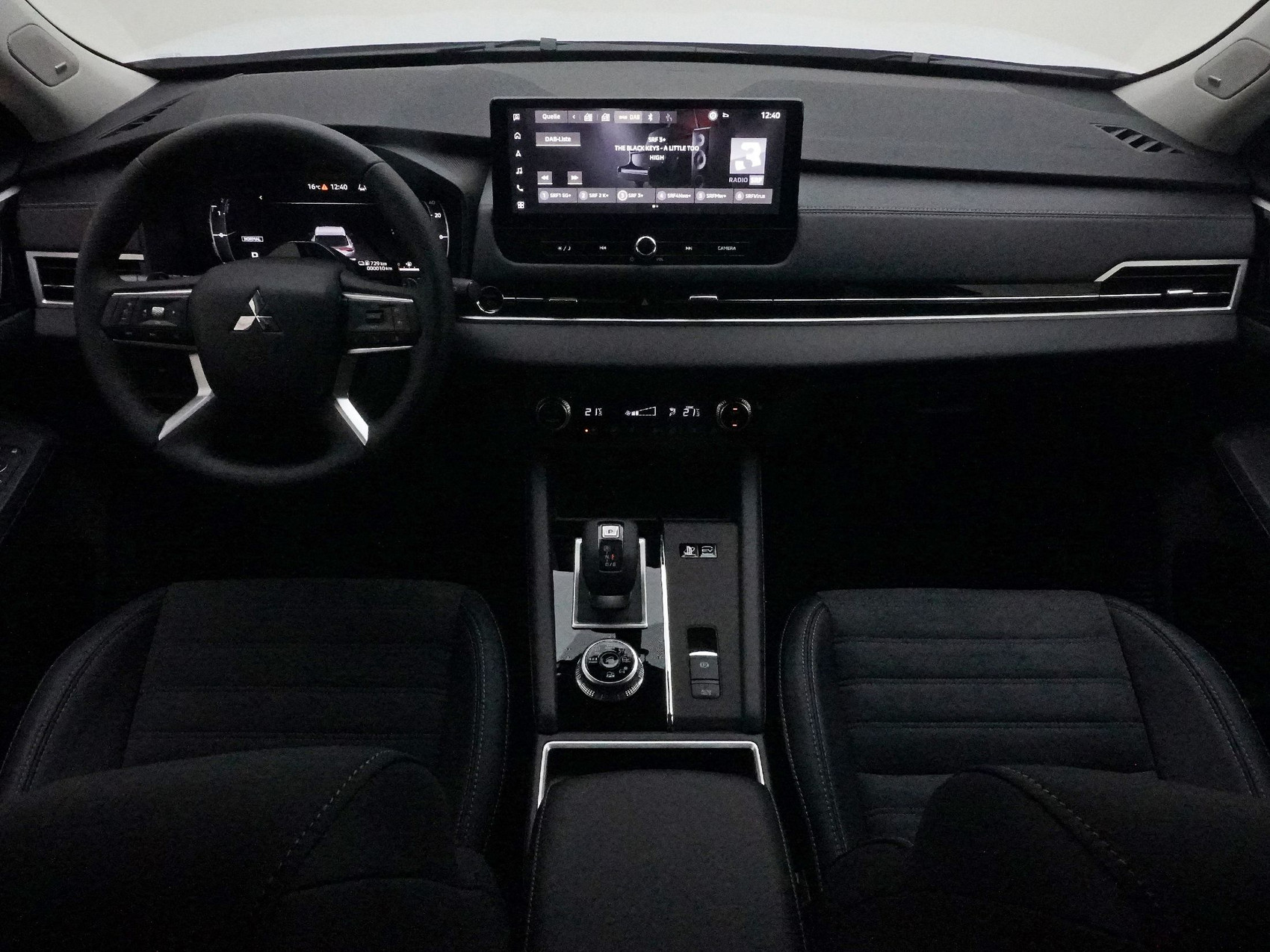 MITSUBISHI Outlander 2.4 PHEV Invite 4×4