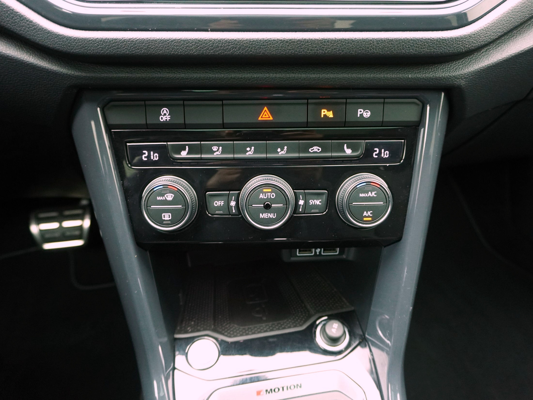 VW T-Roc 2.0 TSI DSG R-Line 4Motion