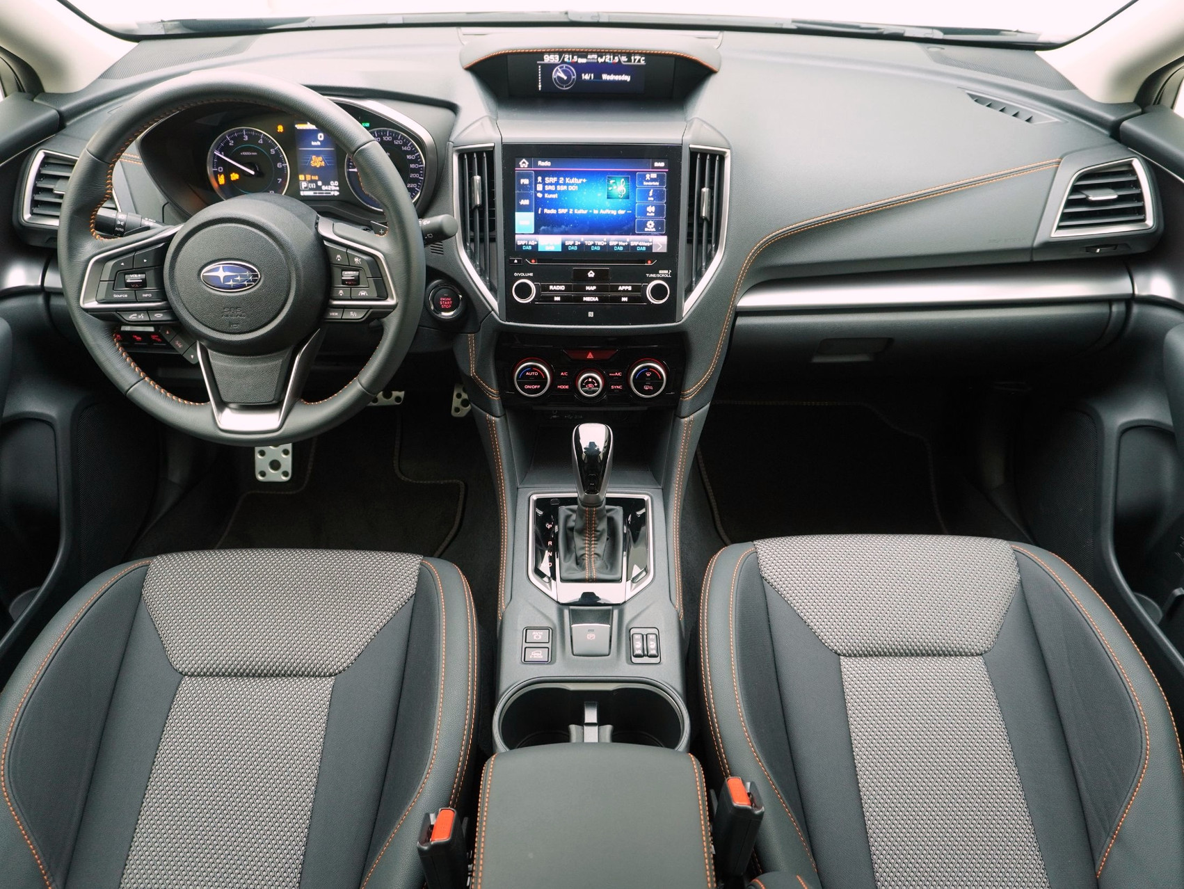 SUBARU XV 2.0i e-Boxer Swiss Plus