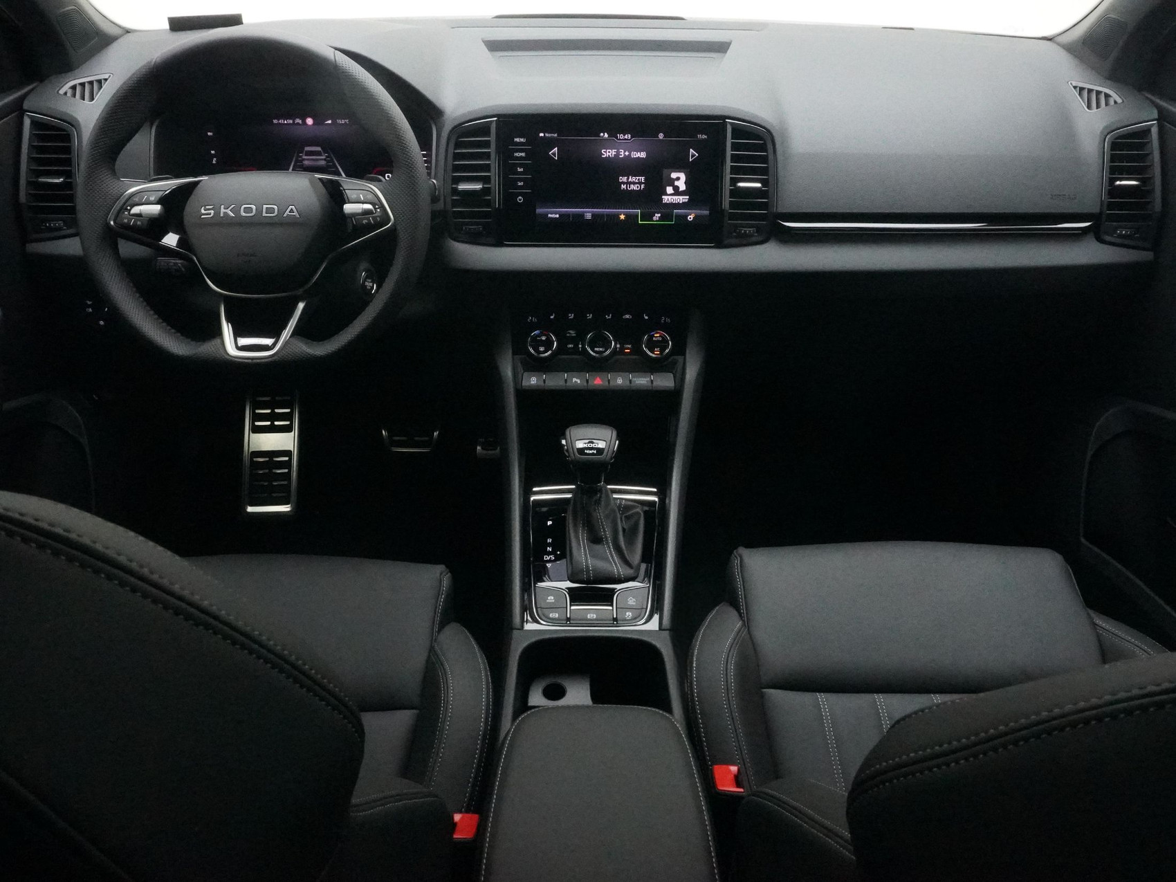 SKODA Karoq 2.0 TSI SportLine DSG 4×4