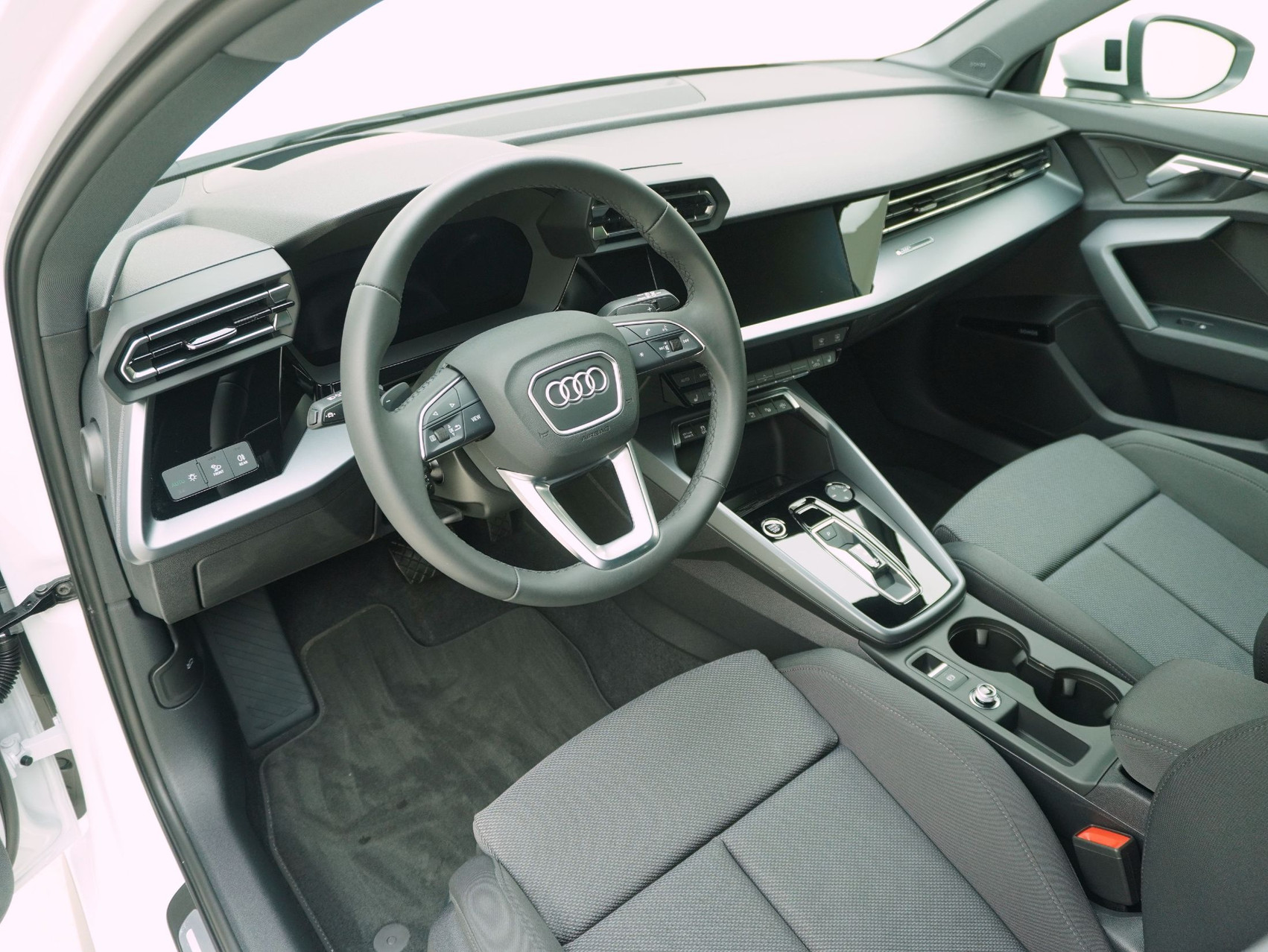 AUDI A3 Sportback 40 TFSI e S line S-Tronic **Audi Werksgarantie bis 04/2030**