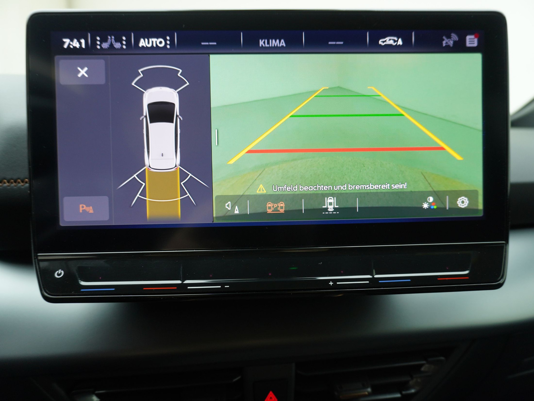 CUPRA Born Electric e-Boost