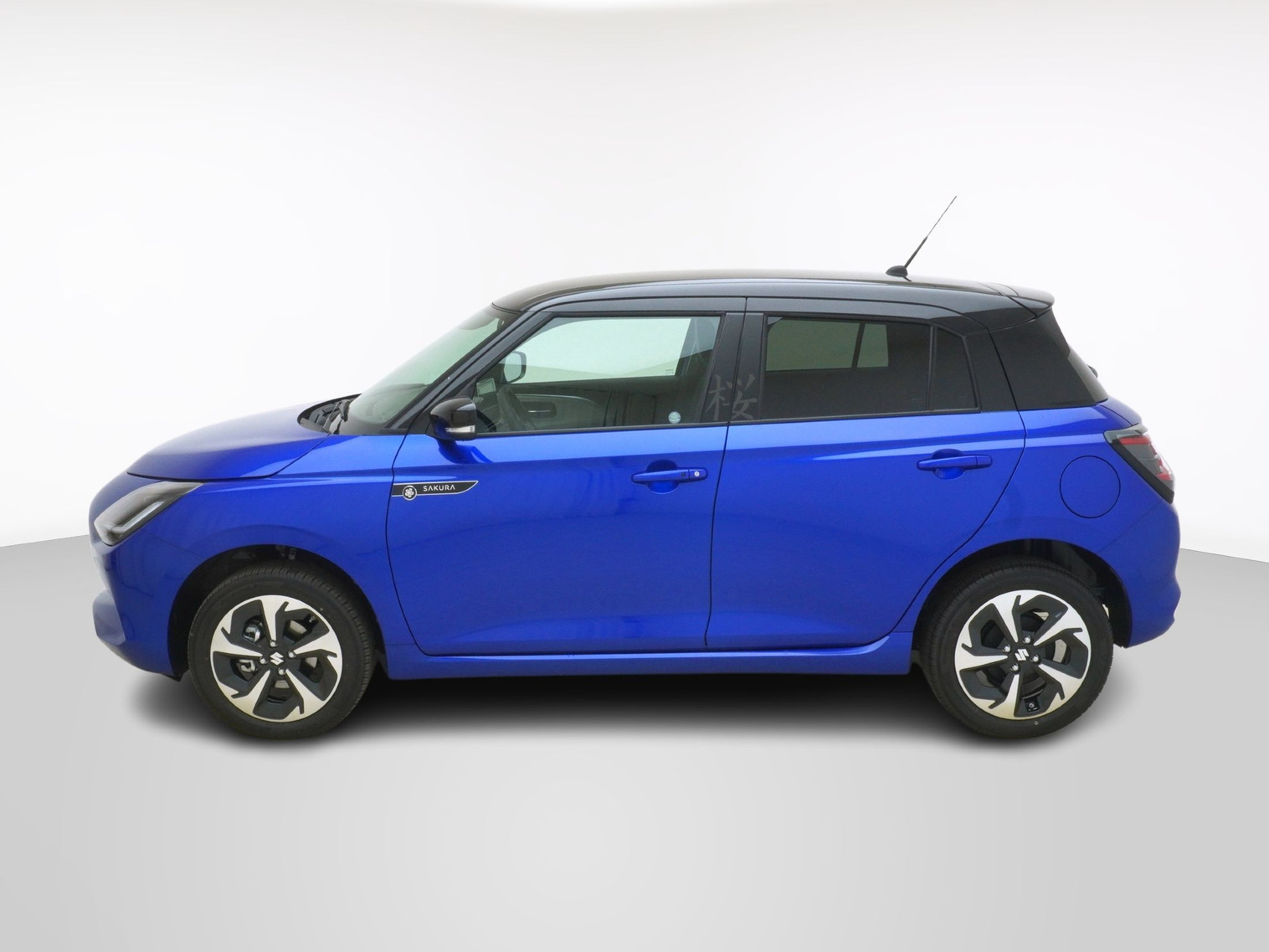 SUZUKI Swift 1.2 Sakura Top Hybrid