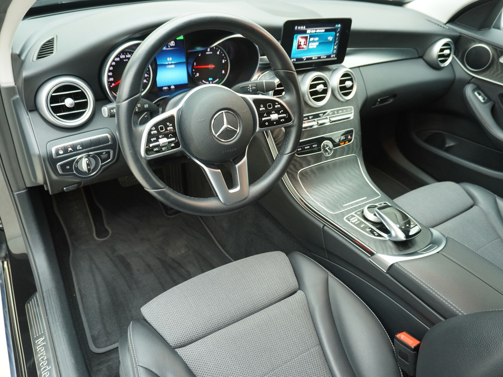 MERCEDES-BENZ C-Klasse C 300 de Avantgarde Kombi