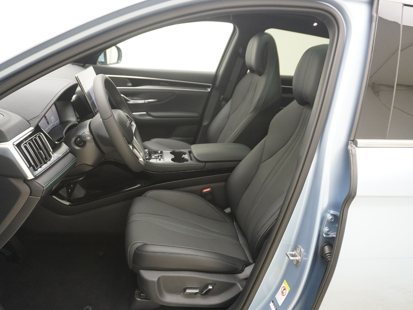 BYD Seal U DM-i Design AWD