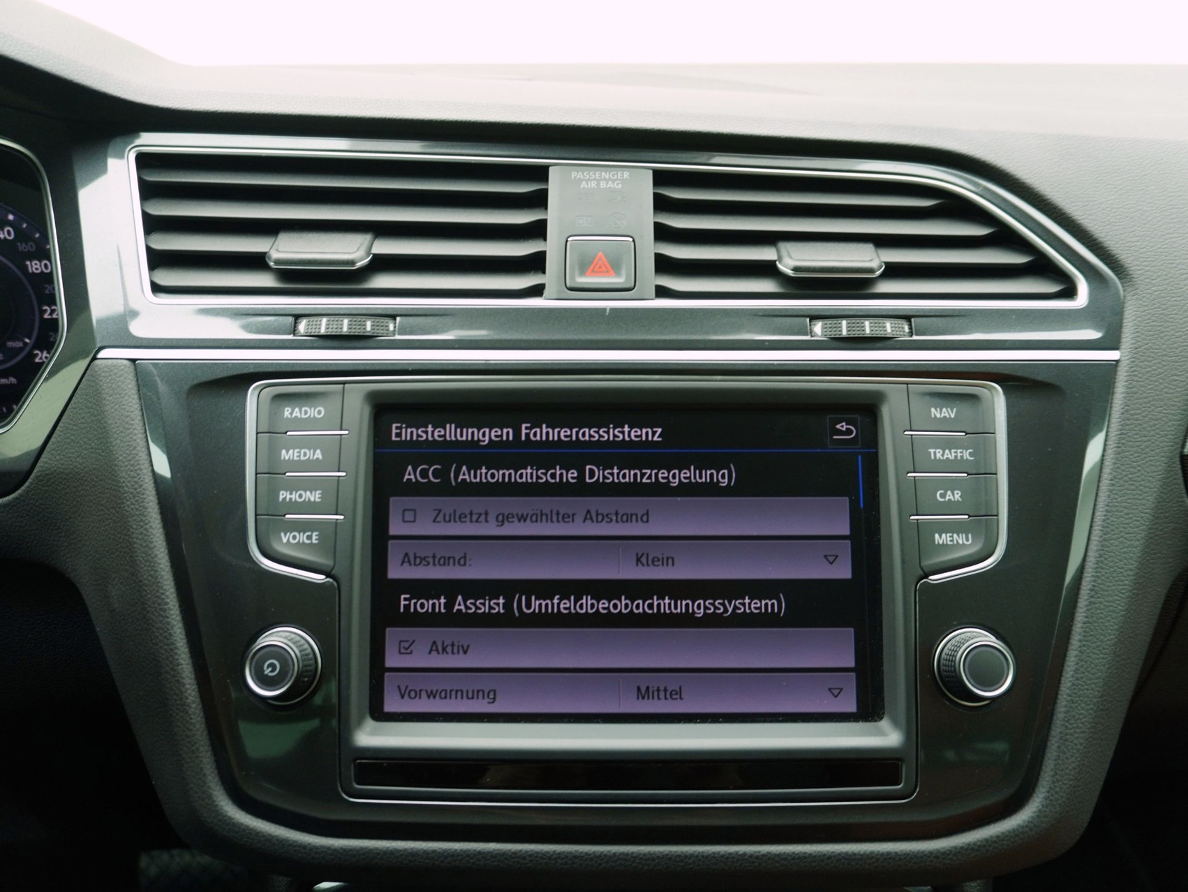 VW Tiguan 2.0 TDI DSG R-Line 4Motion