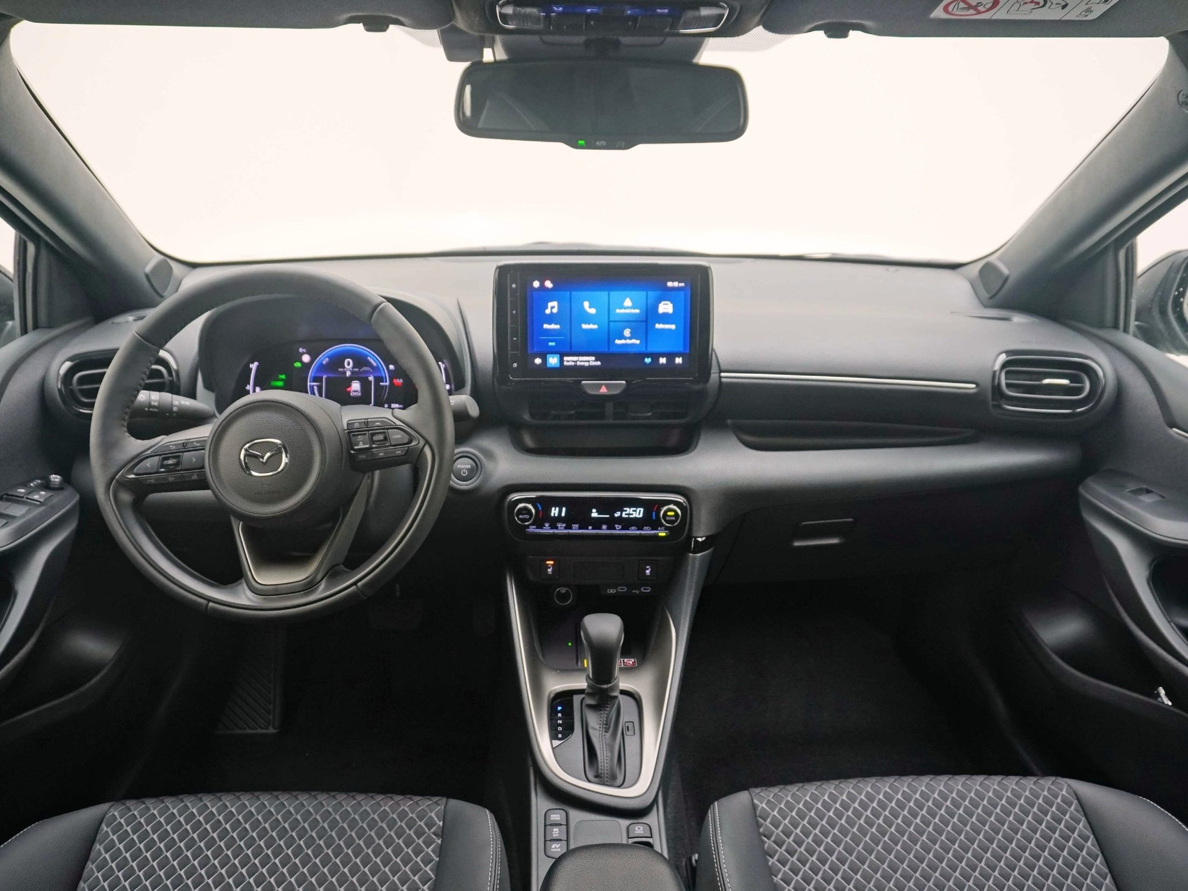 MAZDA 2 1.5 Hybrid Homura