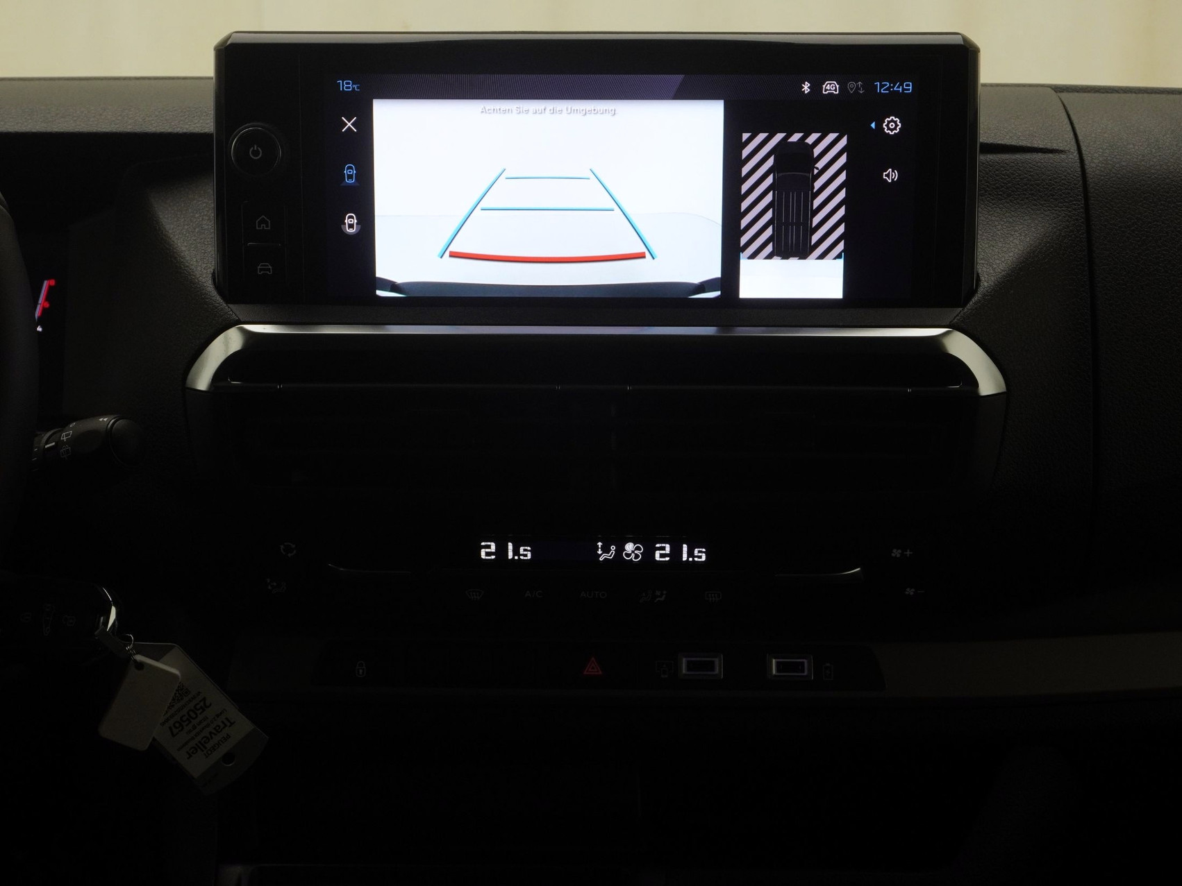 PEUGEOT Traveller Long 2.0 BlueHDi Business