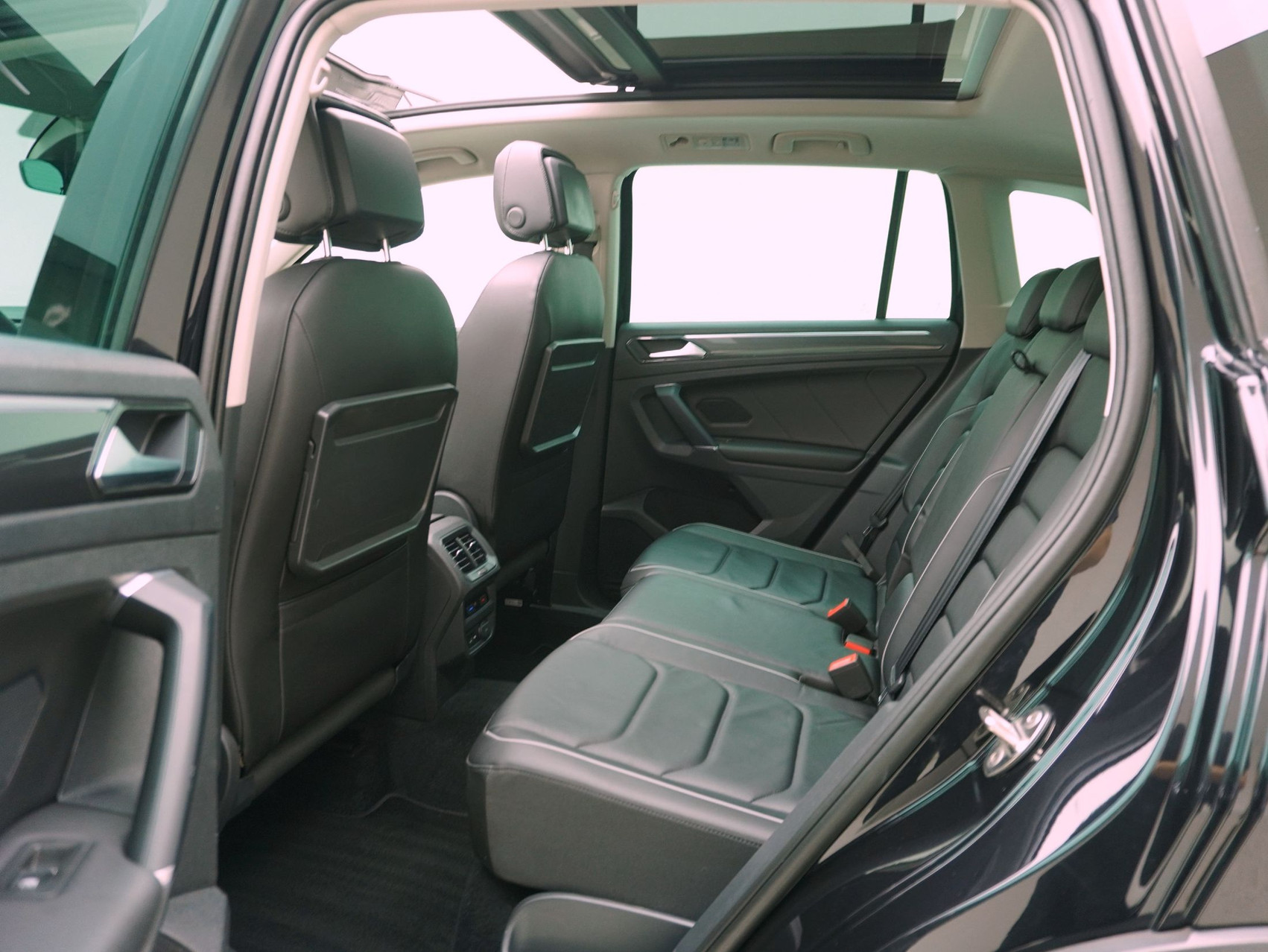 VW Tiguan 2.0 TSI DSG R-Line 4Motion