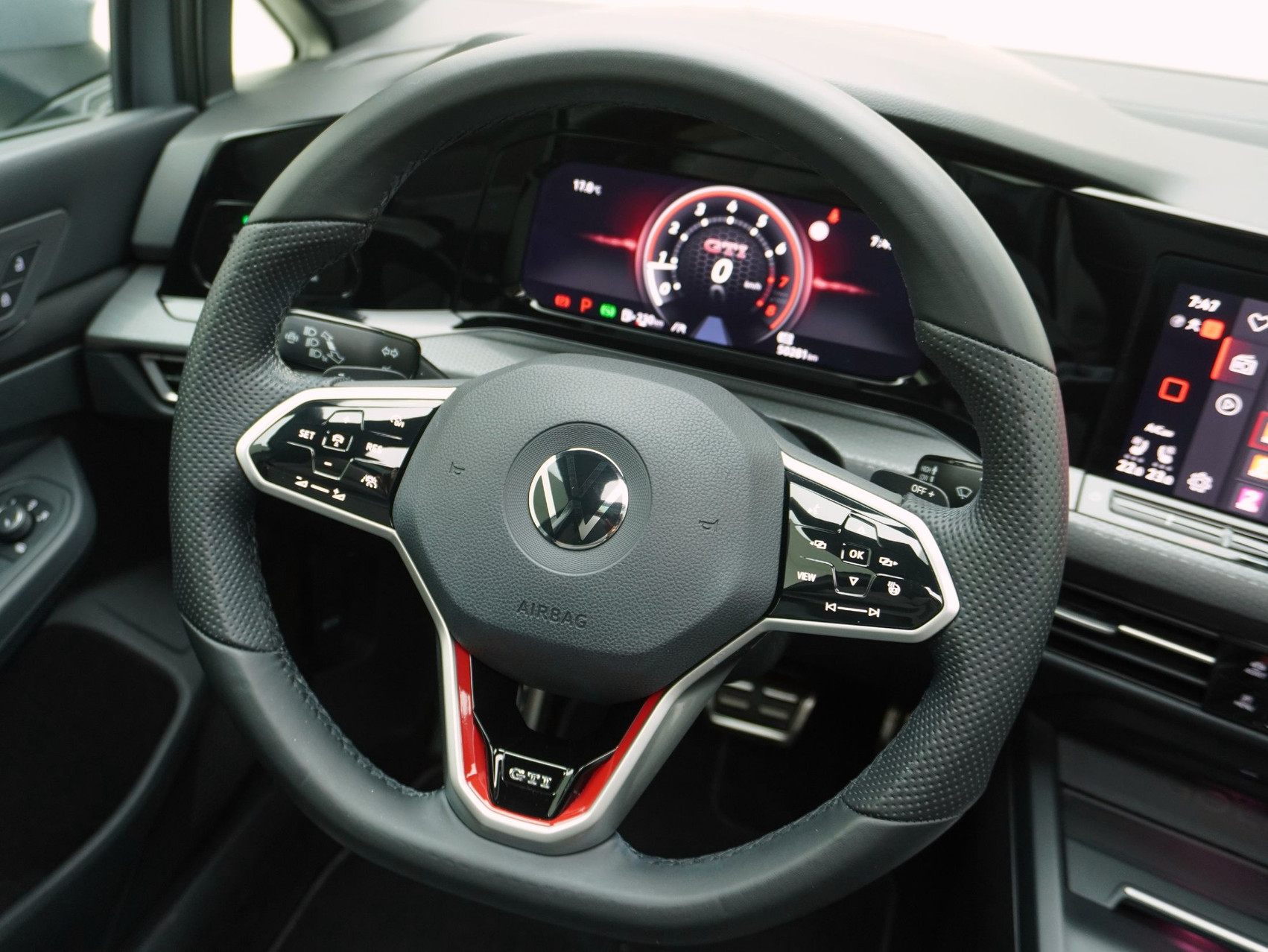 VW Golf 8 2.0 TSI DSG GTI