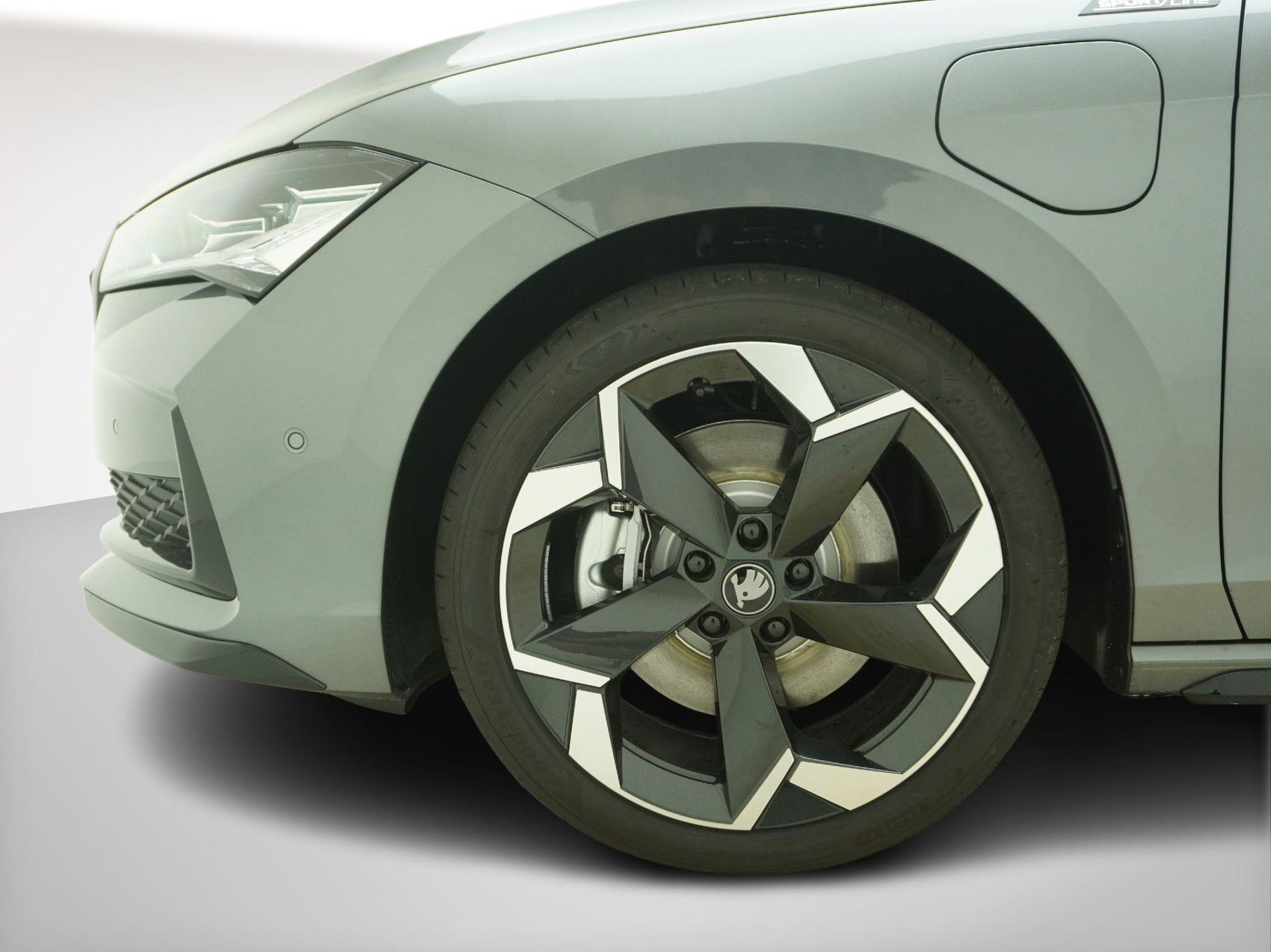 SKODA Superb 1.5 TSI Plug-in-Hybrid Sportline DSG