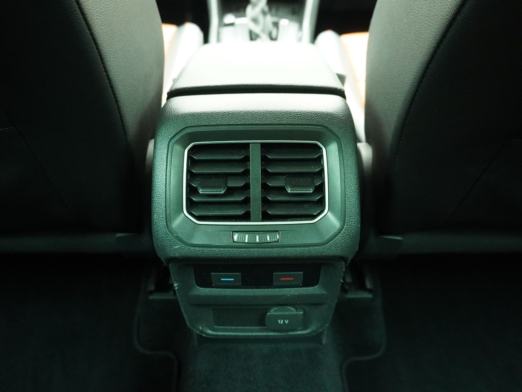 VW Tiguan 2.0 TDI DSG R-Line 4Motion