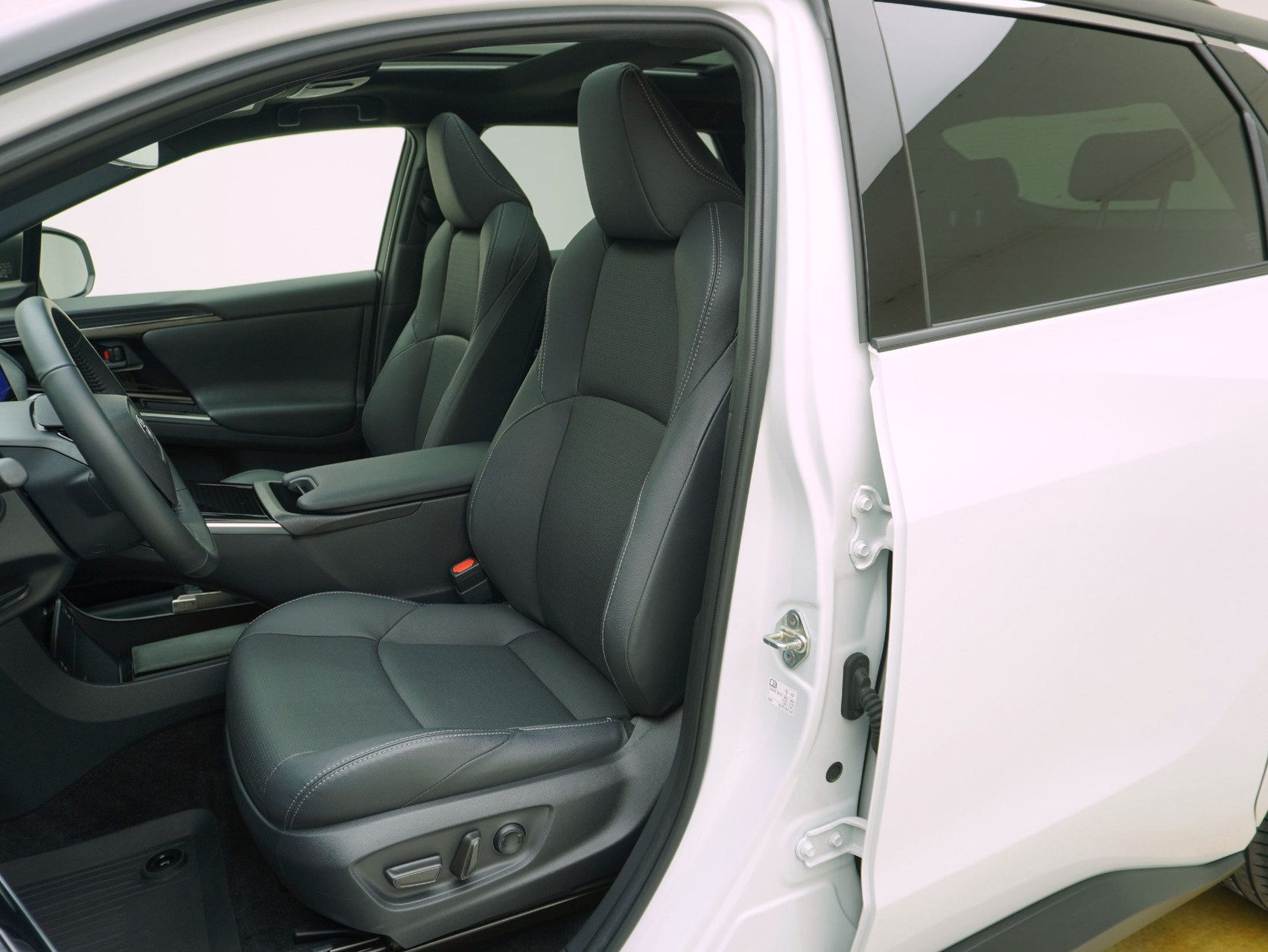 TOYOTA bZ4X Premium AWD