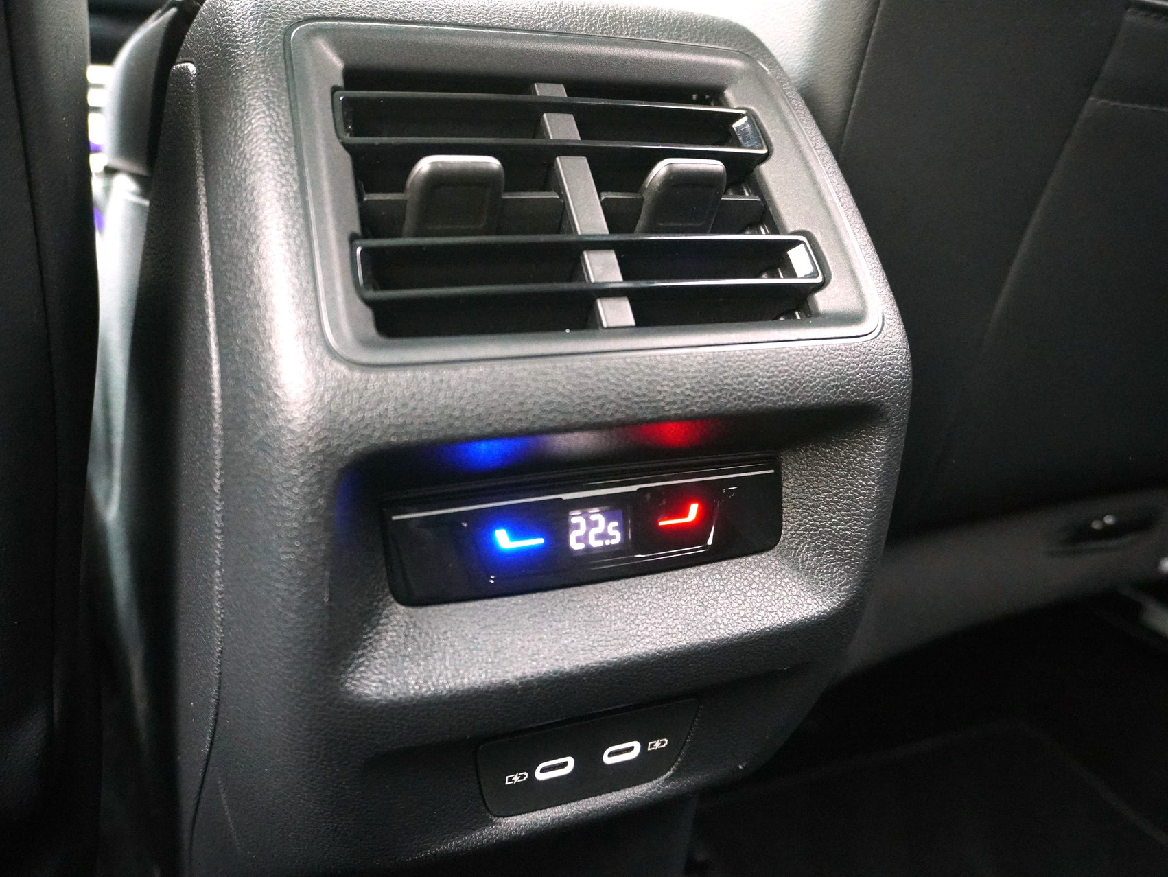 VW Tiguan 2.0 TSI DSG R-Line 4Motion