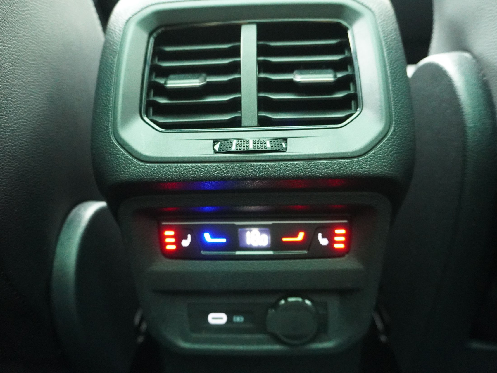 VW Tiguan Allspace 2.0 TSI DSG R-Line Black Style 4Motion