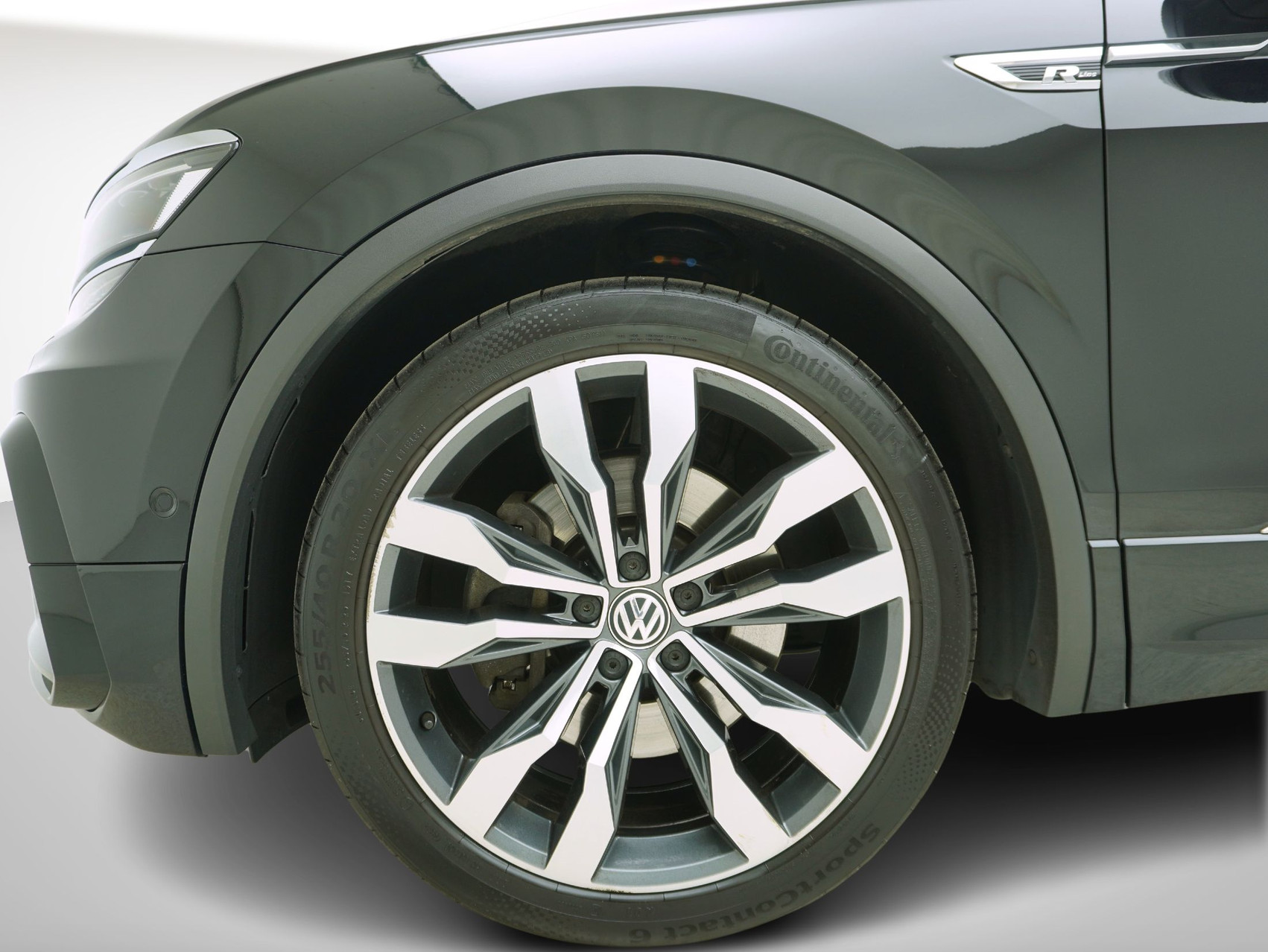 VW Tiguan 2.0 TDI DSG R-Line 4Motion