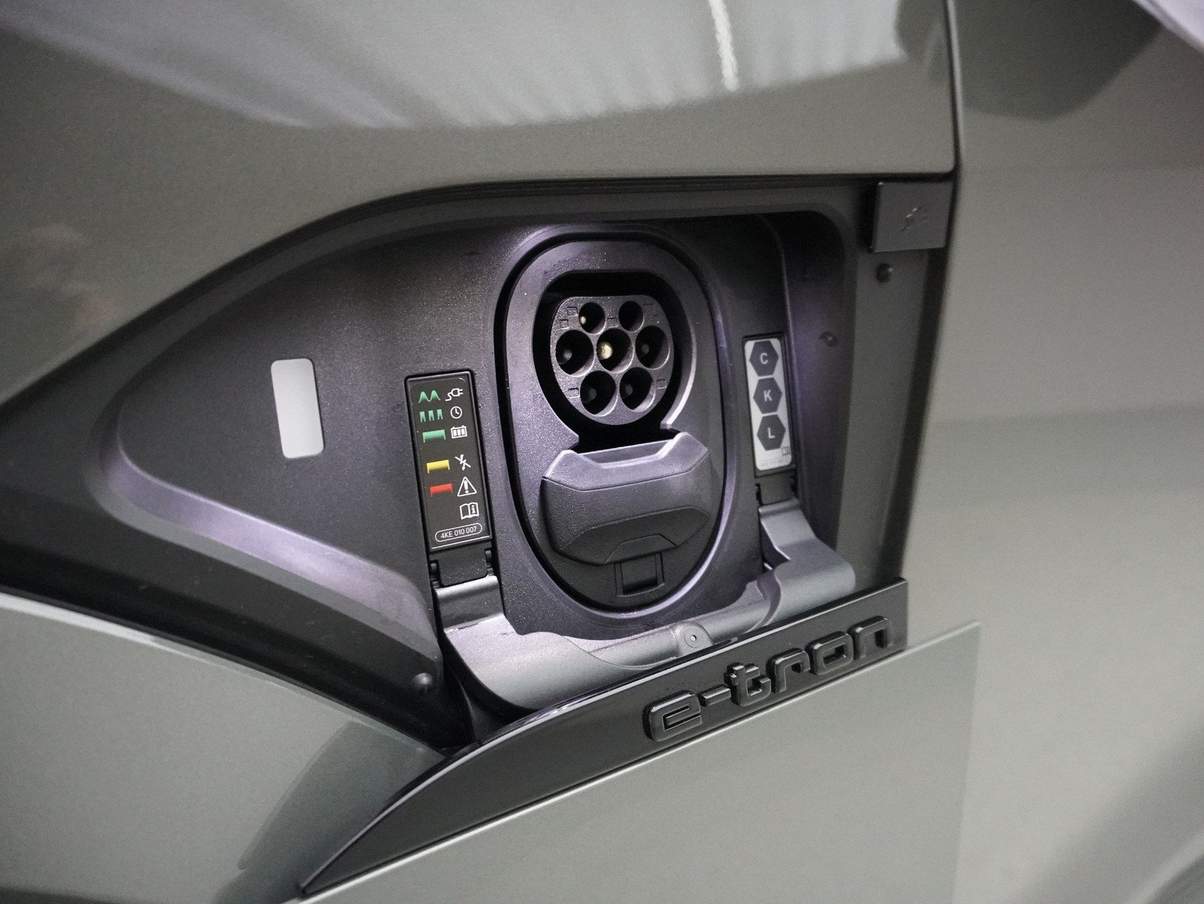 AUDI SQ8 e-tron quattro **Audi Garantie bis 10/2029**