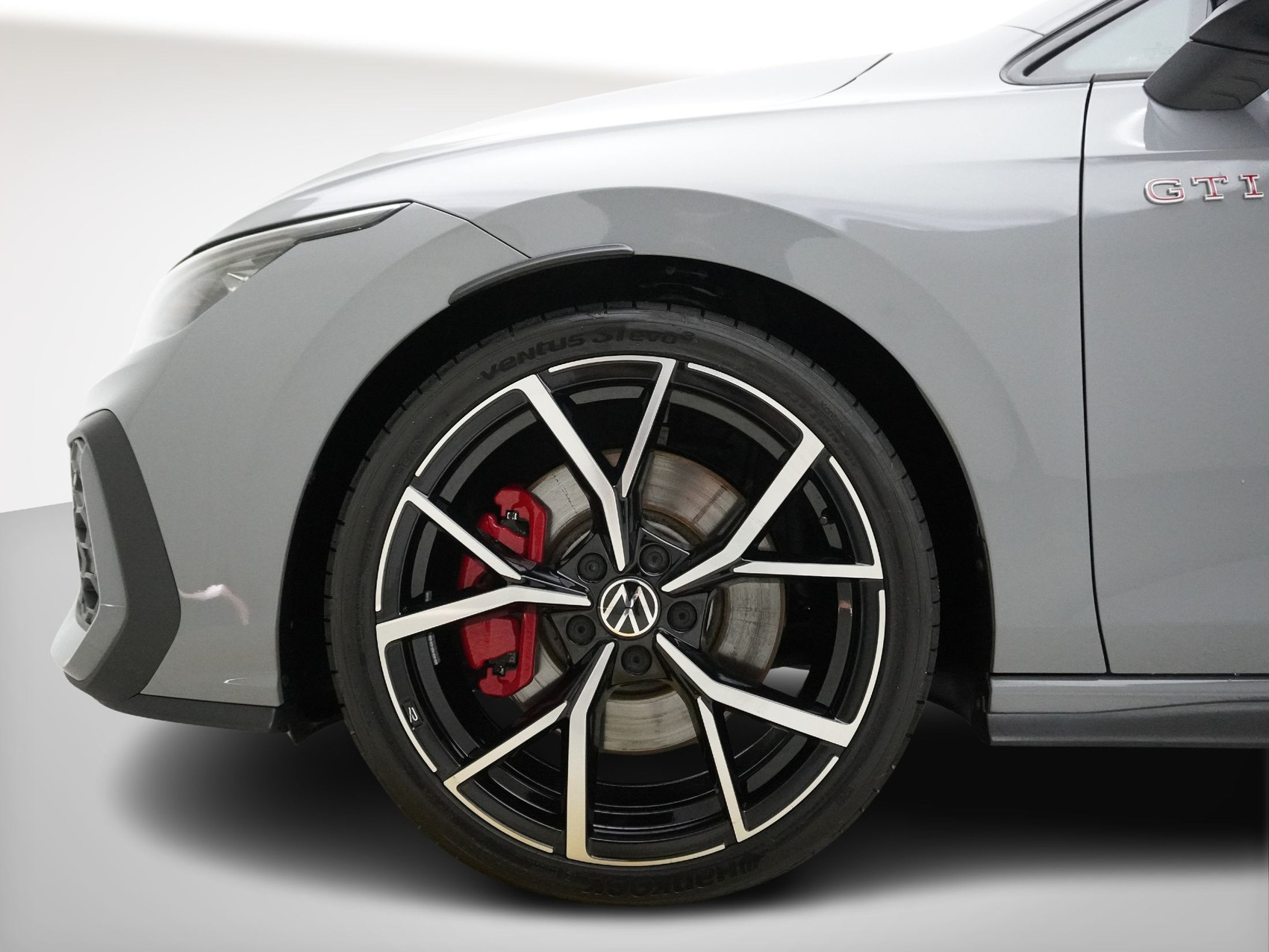 VW Golf 8.5 2.0 TSI DSG GTI Black Style (2025) ** Head-Up / IQ Light **