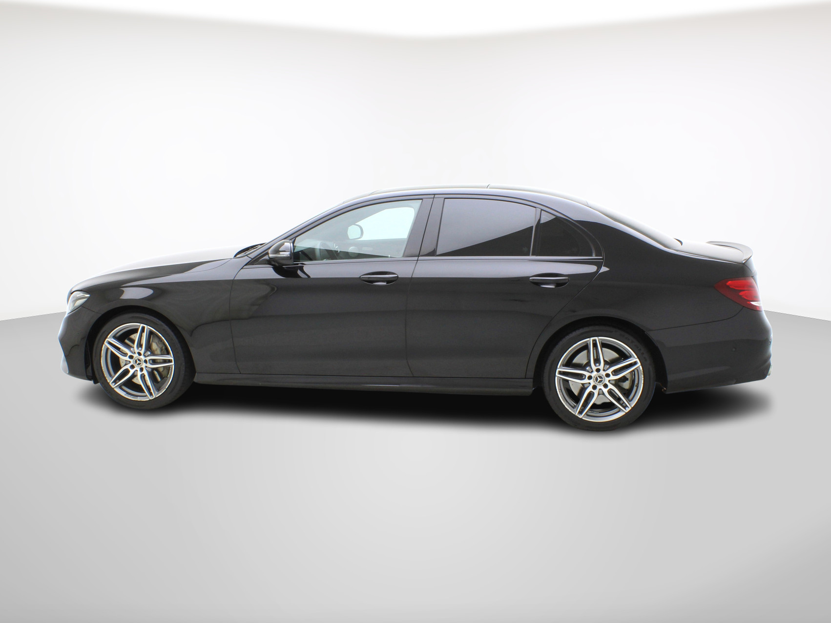 MERCEDES-BENZ E-Klasse E 450 AMG Line 4matic