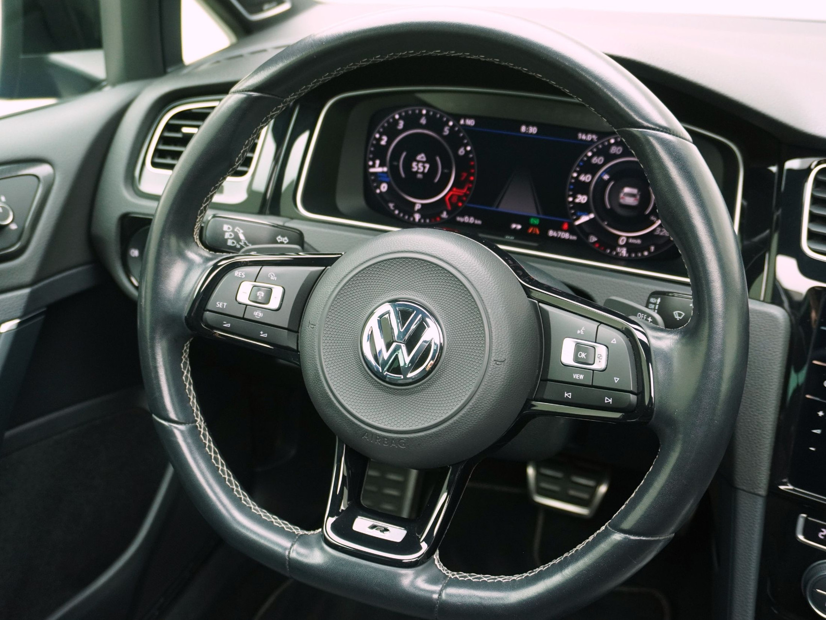 VW Golf 7 Variant 2.0 TSI DSG R 4Motion