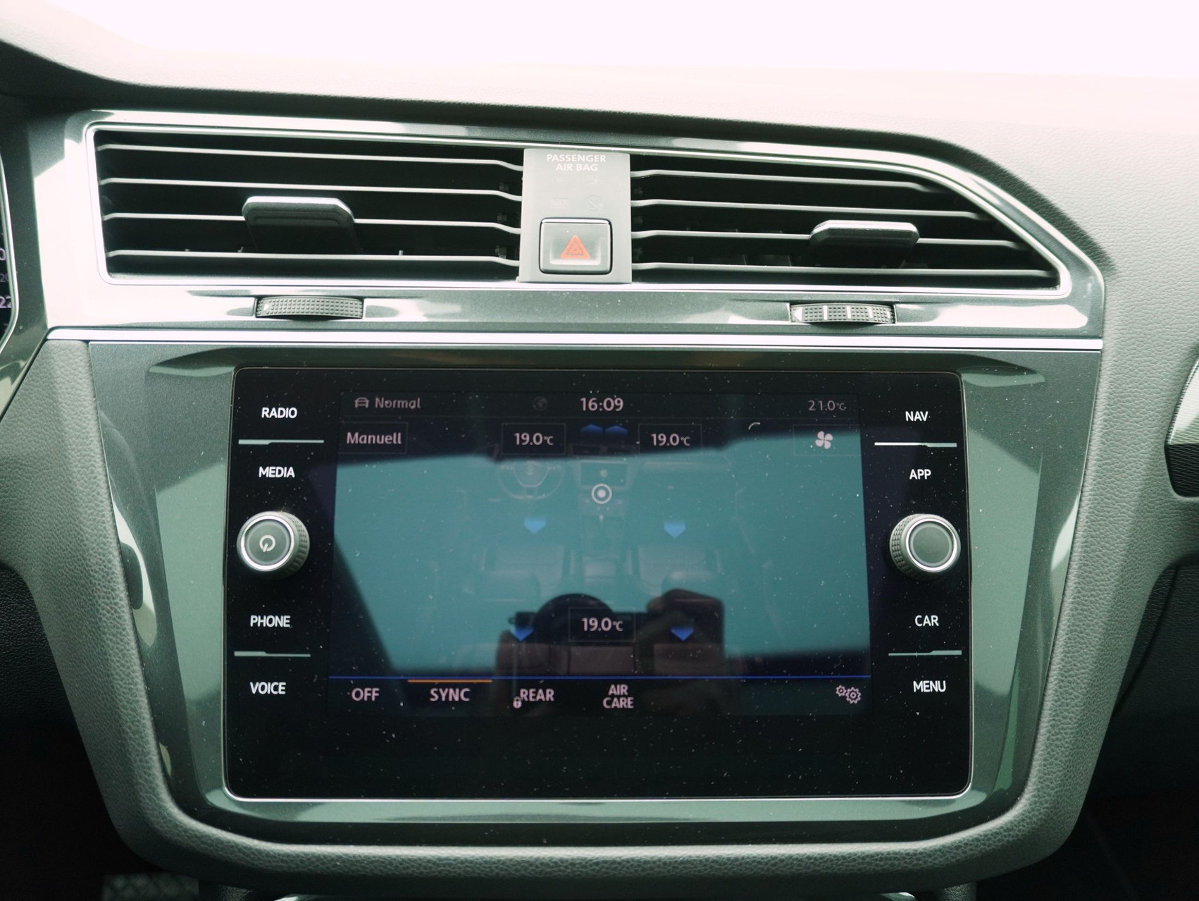 VW Tiguan 2.0 TSI DSG R-Line 4Motion