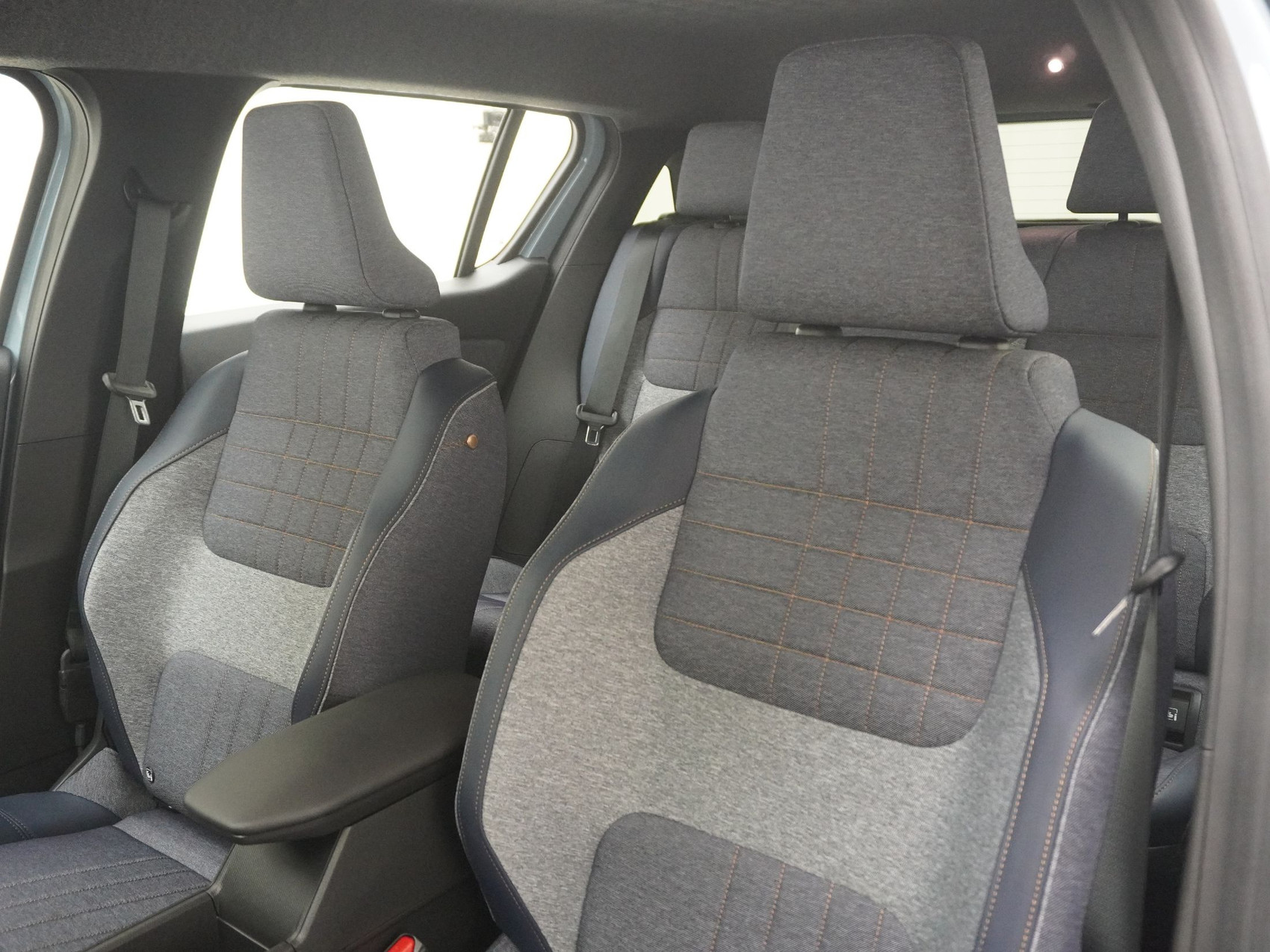 RENAULT R4 E-Tech Comfort Range techno