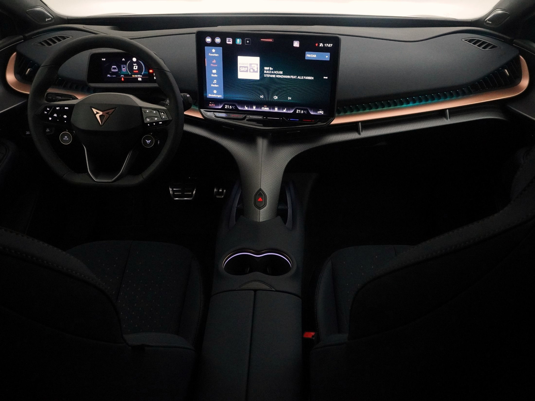 CUPRA Tavascan VZ Adrenaline