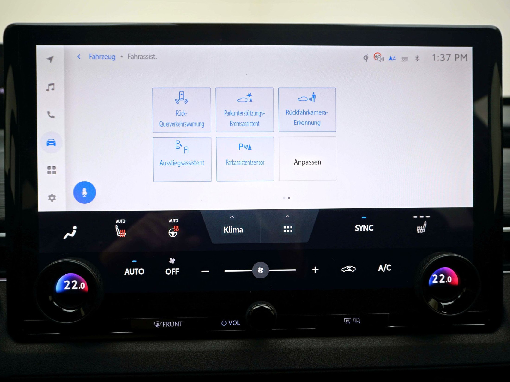 TOYOTA C-HR+ 77 kWh AWD Premium ** 22KW Ladung **