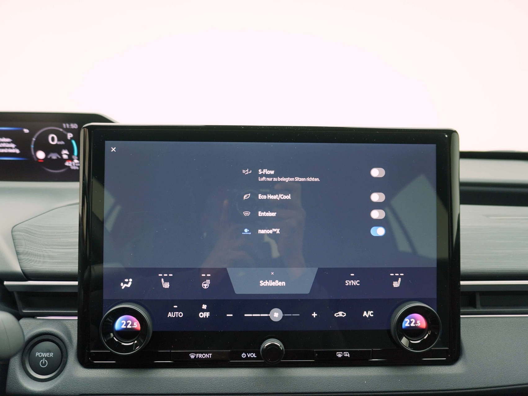 TOYOTA C-HR+ 77 KWh AWD Style ** über 500 km Reichweite **