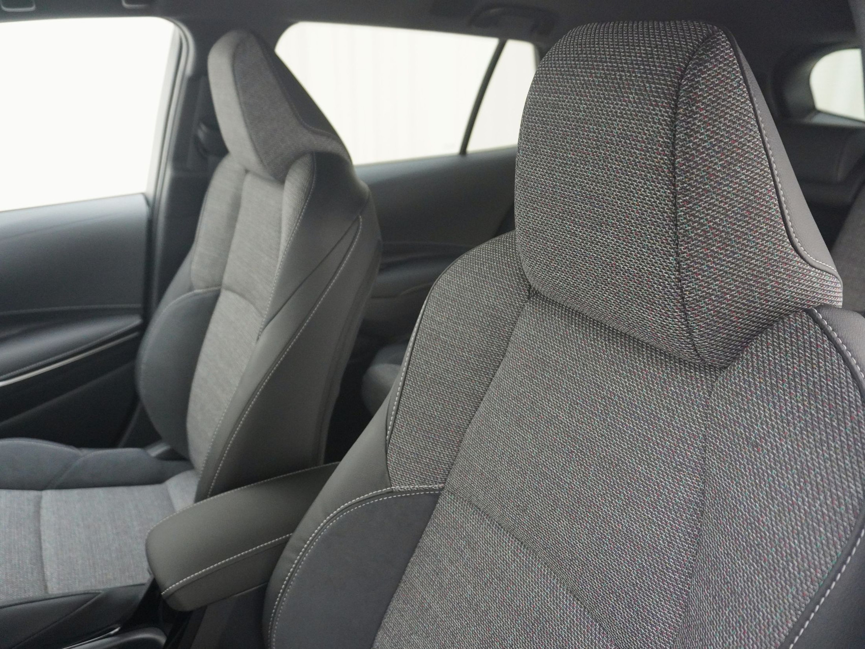 TOYOTA Corolla Touring Sports 2.0 HSD Swiss Edition