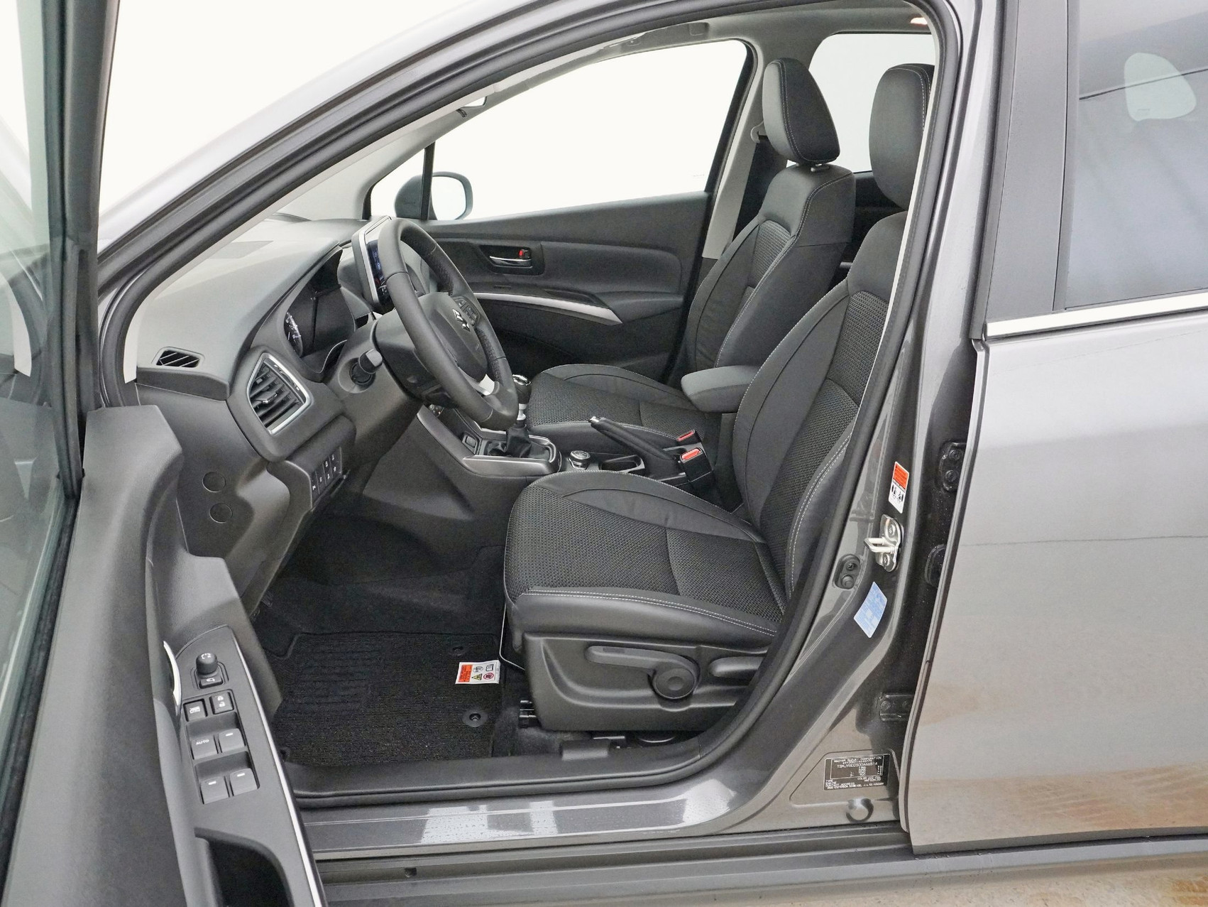 SUZUKI S-Cross 1.4 T Compact Top Hybrid 4×4