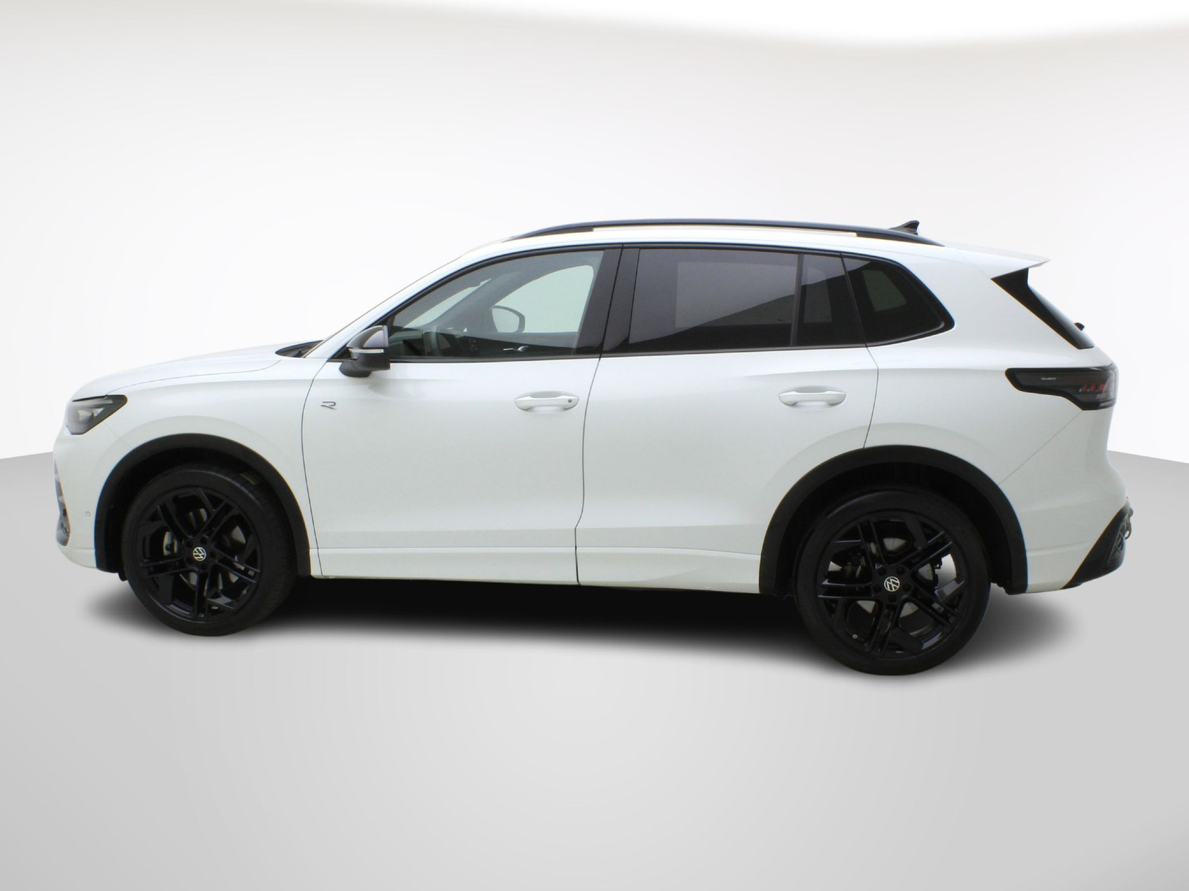 VW Tiguan 2.0 TSI DSG R-Line Black Style 4Motion (2025)