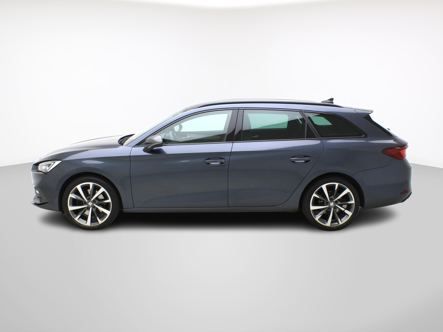 SEAT Leon ST 2.0 TDI DSG FR