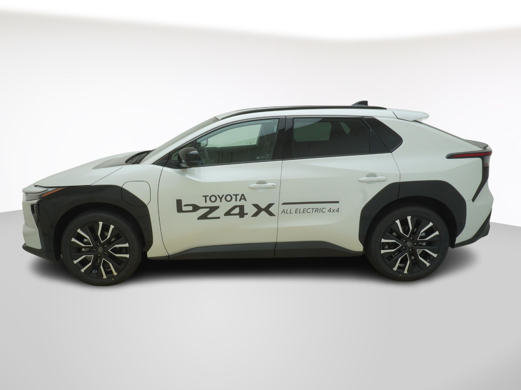 TOYOTA bZ4X Premium AWD 22 KW ** 22 KW **